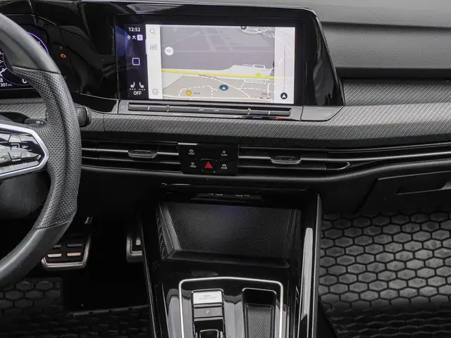 Volkswagen Golf view 11