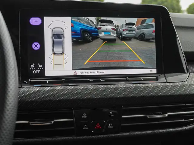 Volkswagen Golf view 12