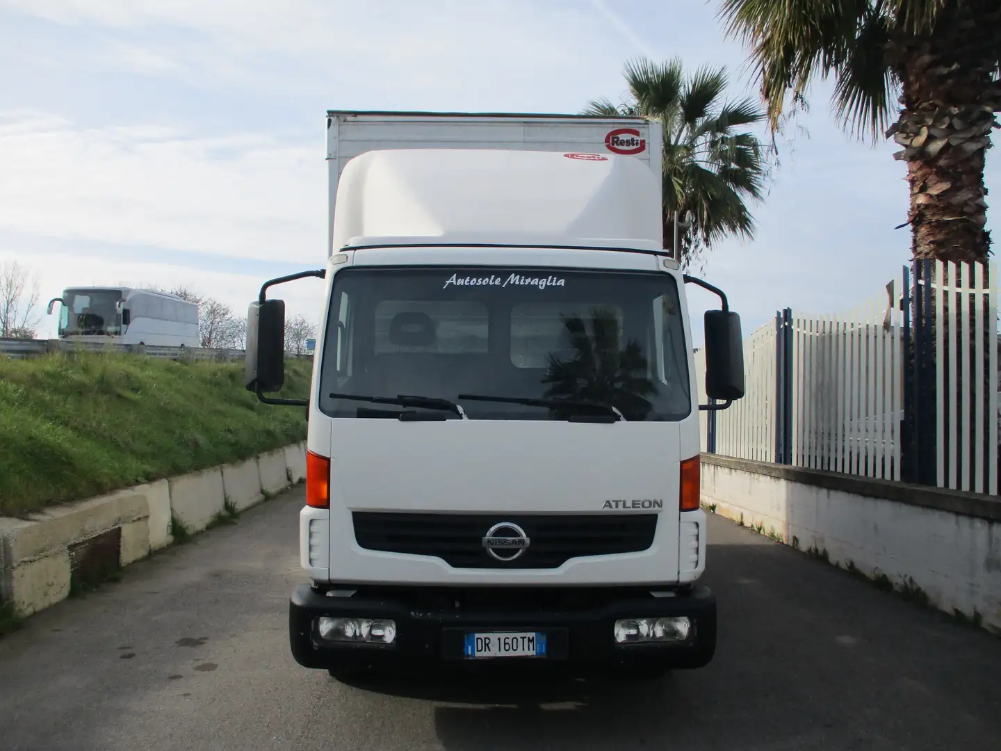 Nissan Cabstar ATLEON 35-15 3000 150CV FURGONE LEGA 4.40PATENTE B Blanc - 2
