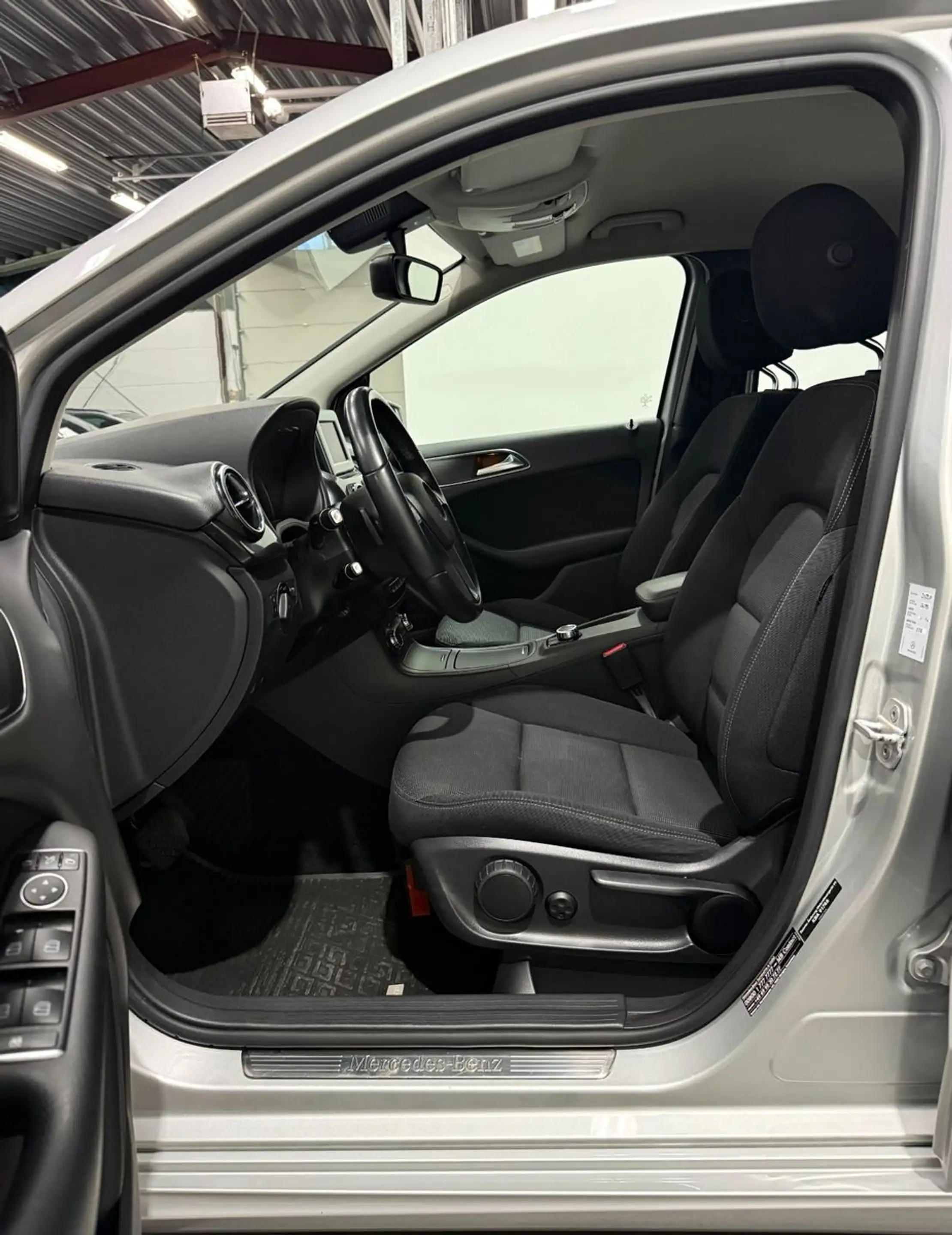 Mercedes-Benz B 220 CDI *Start/Stop*Navi*Standh.*Sitzh.*Kamera — photo 10