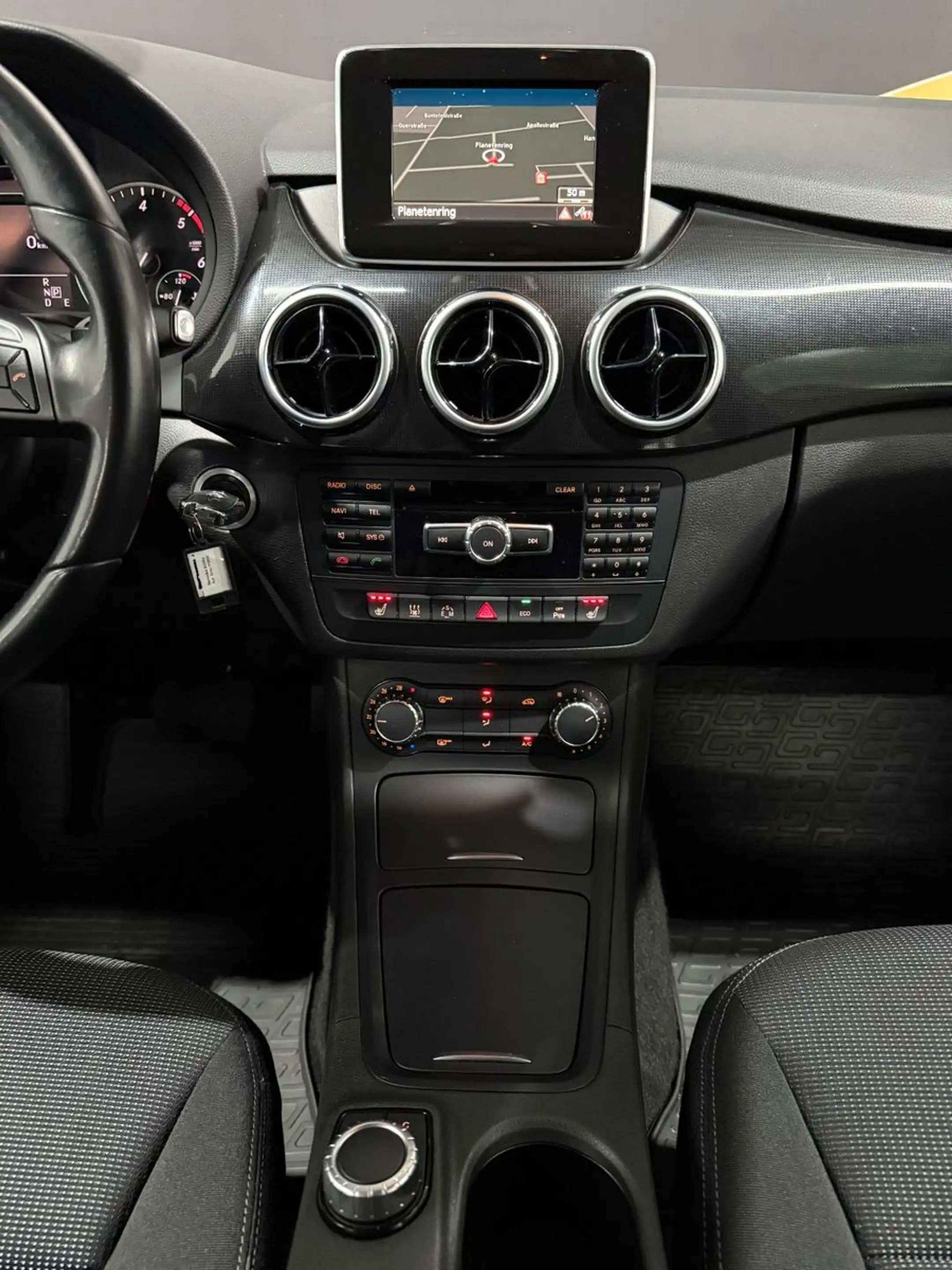 Mercedes-Benz B 220 CDI *Start/Stop*Navi*Standh.*Sitzh.*Kamera — photo 15