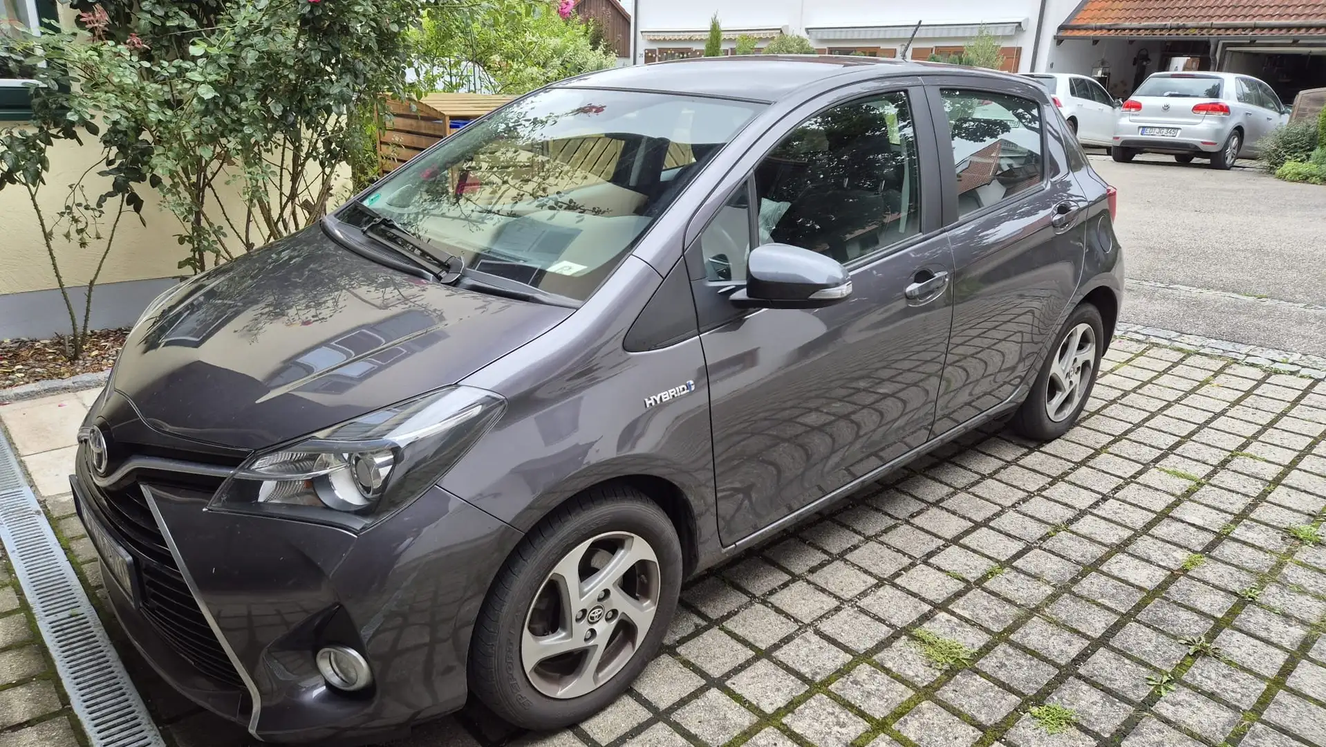 Toyota Yaris Yaris Hybrid Hybrid 1.5 VVT-i Comfort Gri - 1