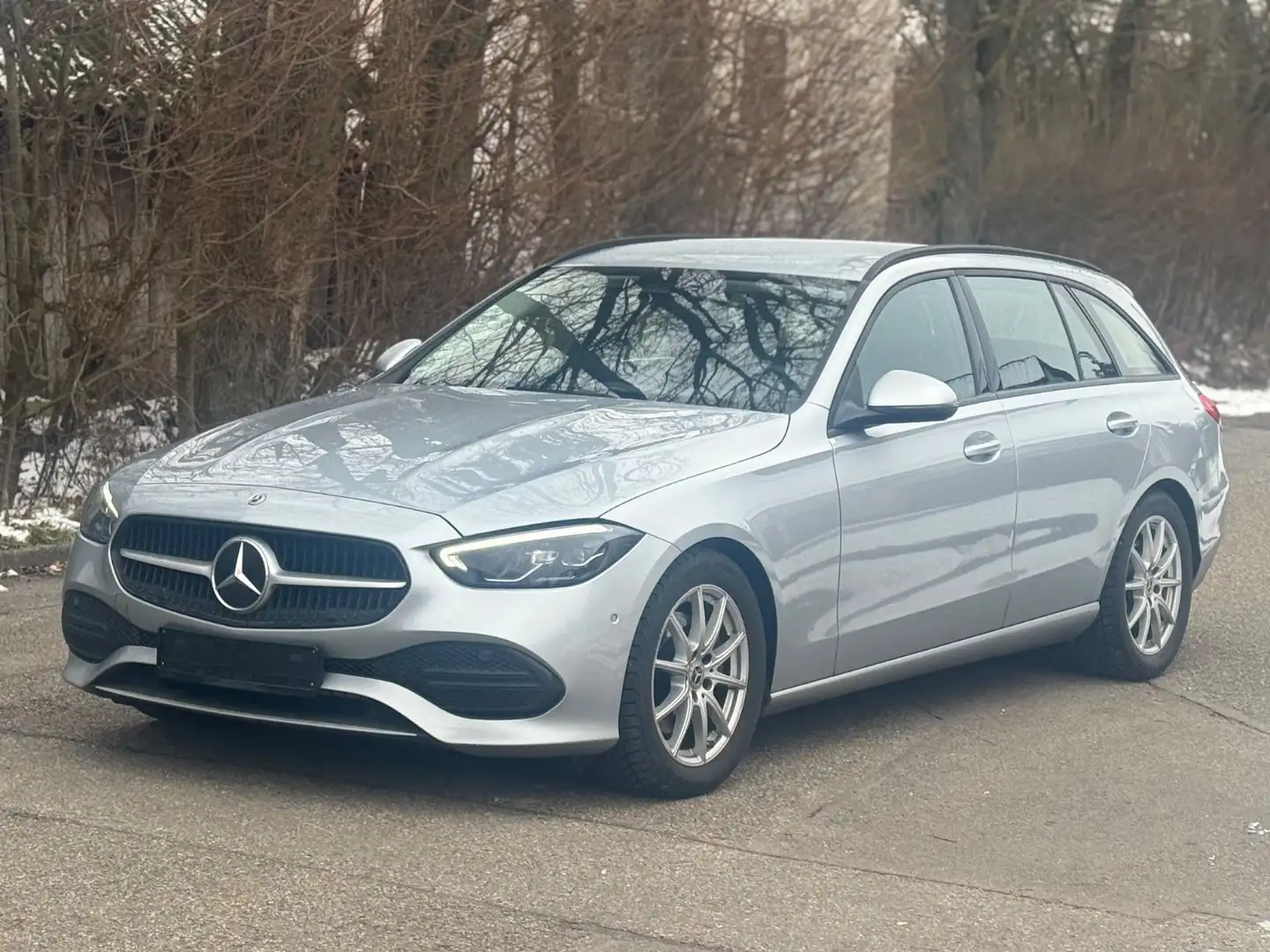 Mercedes-Benz C 220 T-Modell 1 HAND ,NAVI, SH, Silber - 1