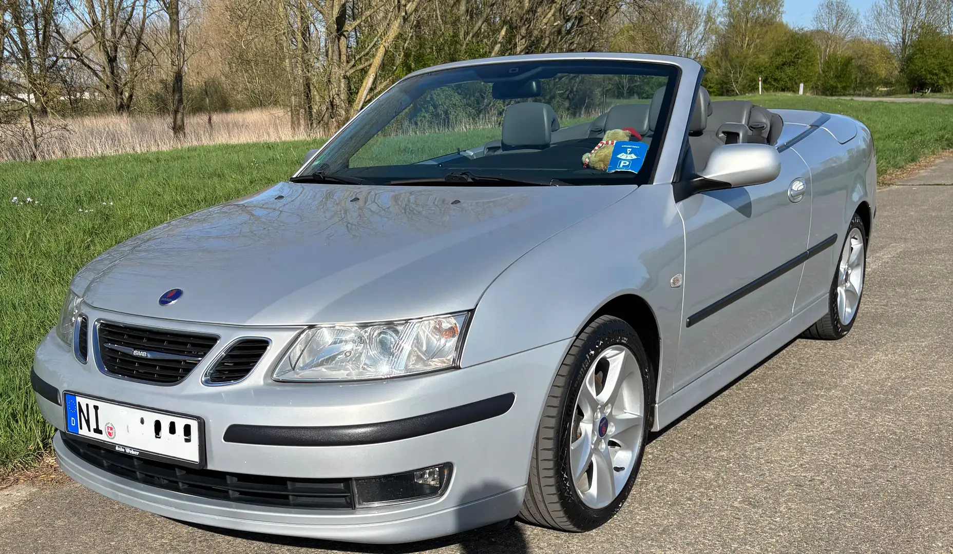Saab 9-3 9-3 1.9 Cabriolet TiD DPF Aut. Vector Silber - 2