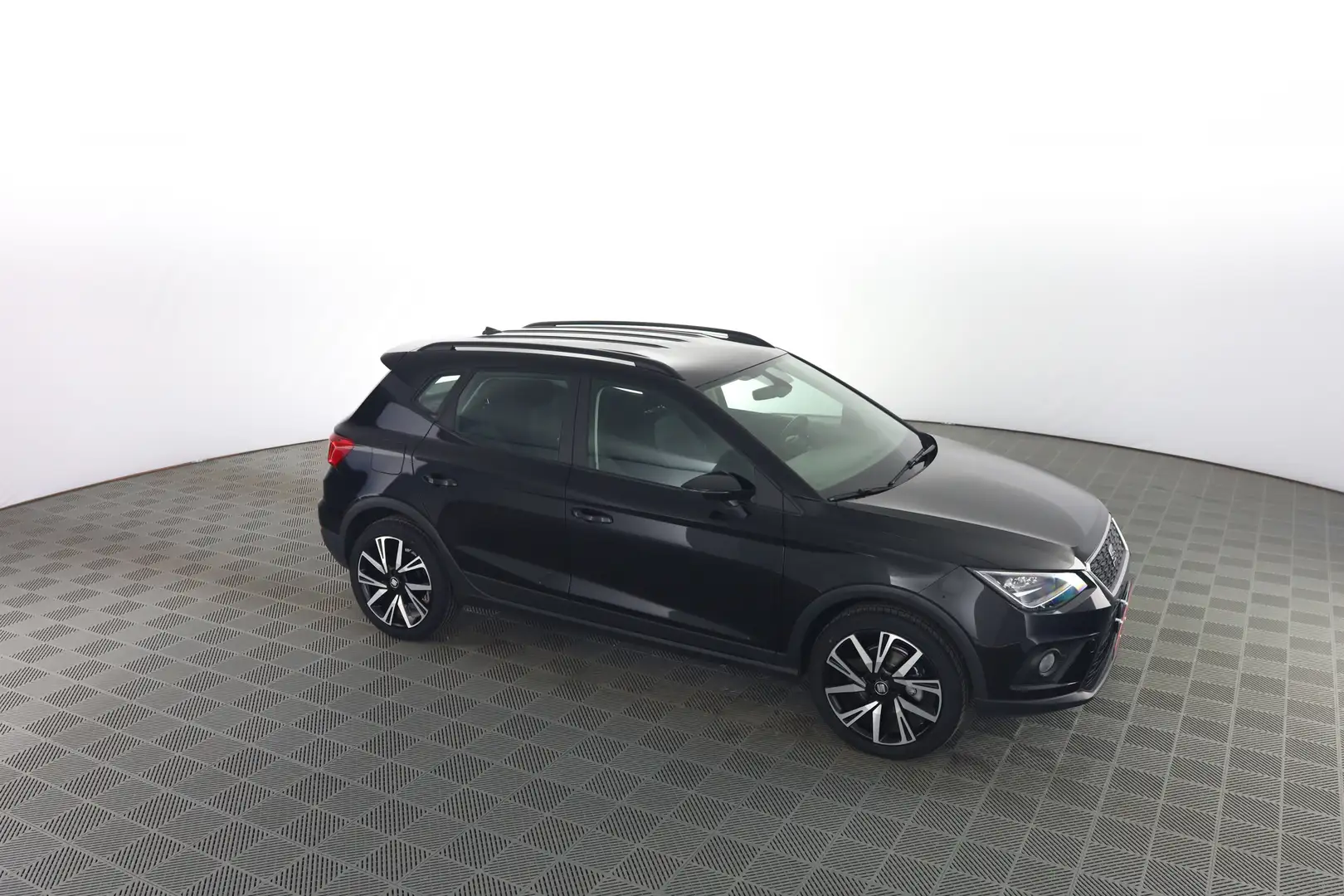 SEAT Arona Arona 1.0 TGI Black Edition Schwarz - 2