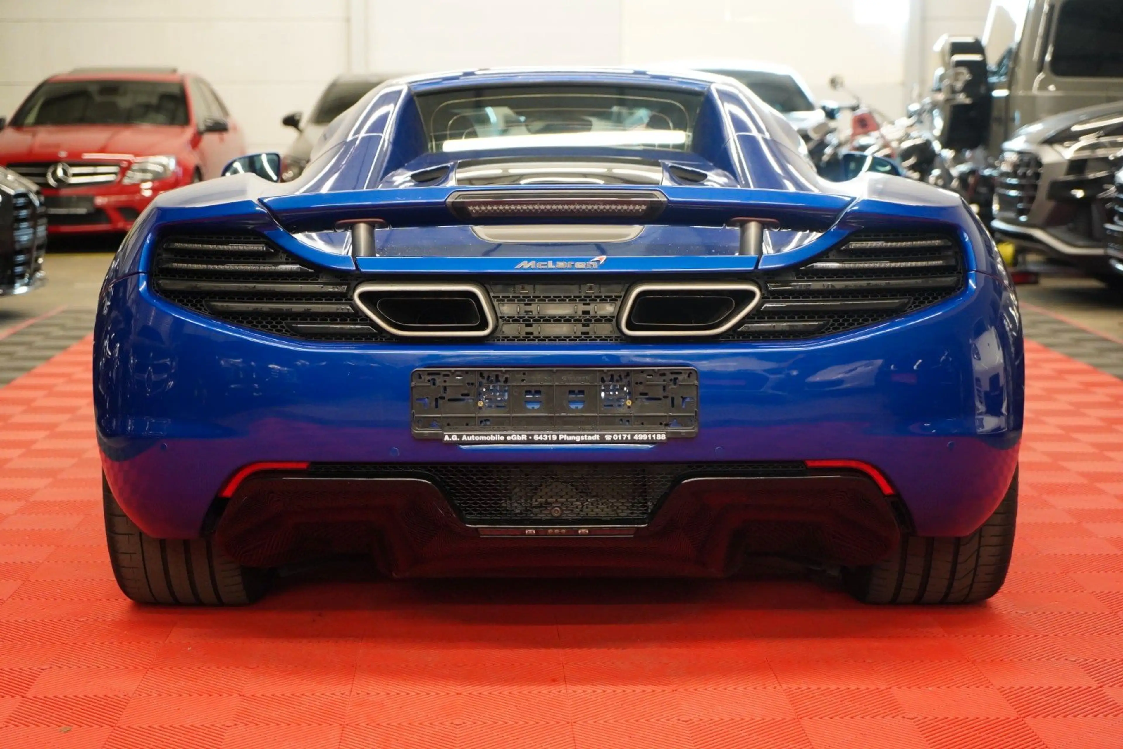 McLaren MP4-12C Spider 3.8 V8 626 PS — photo 8