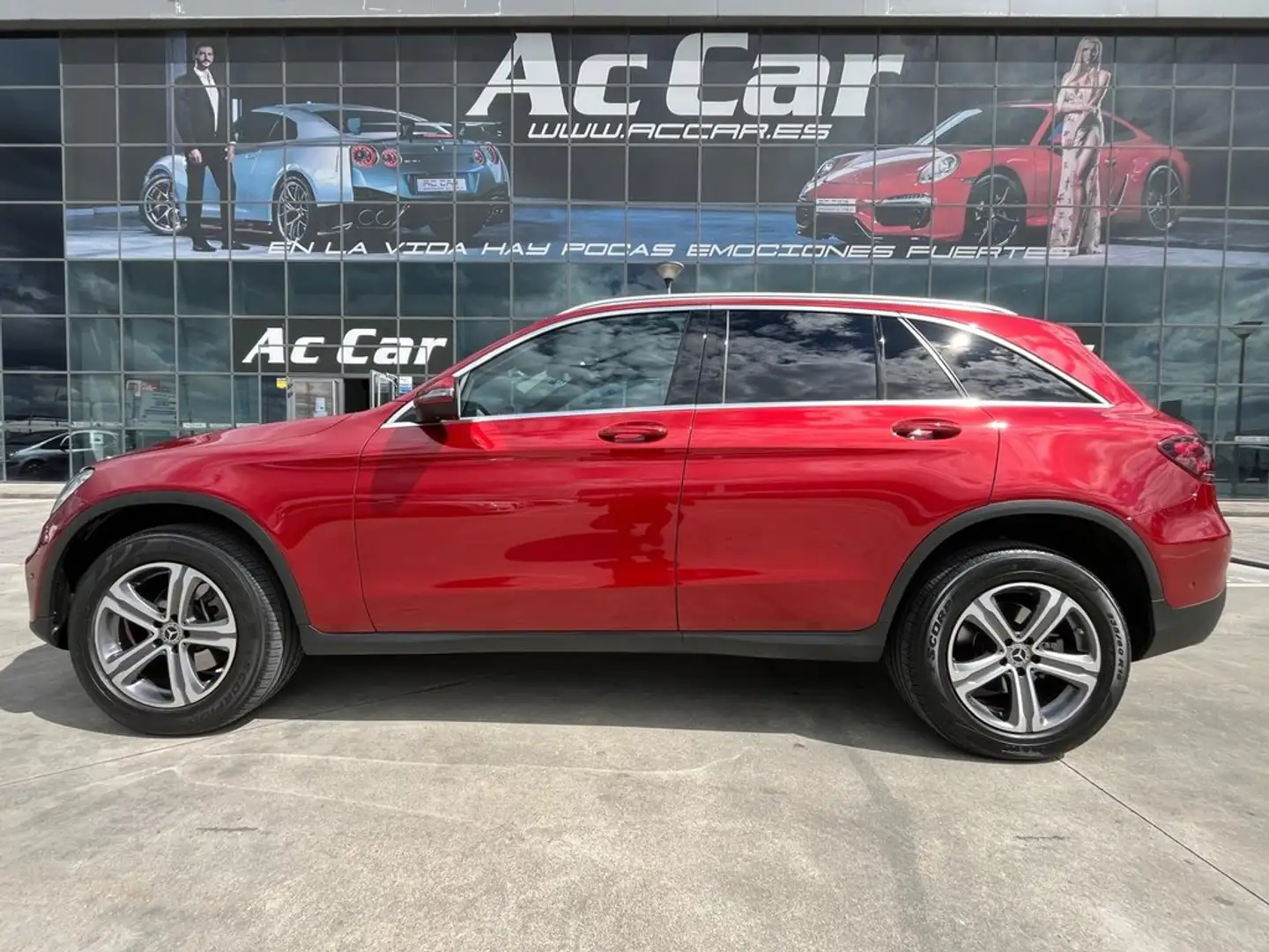 Mercedes-Benz GLC 220 d 4MATIC Rouge - 2