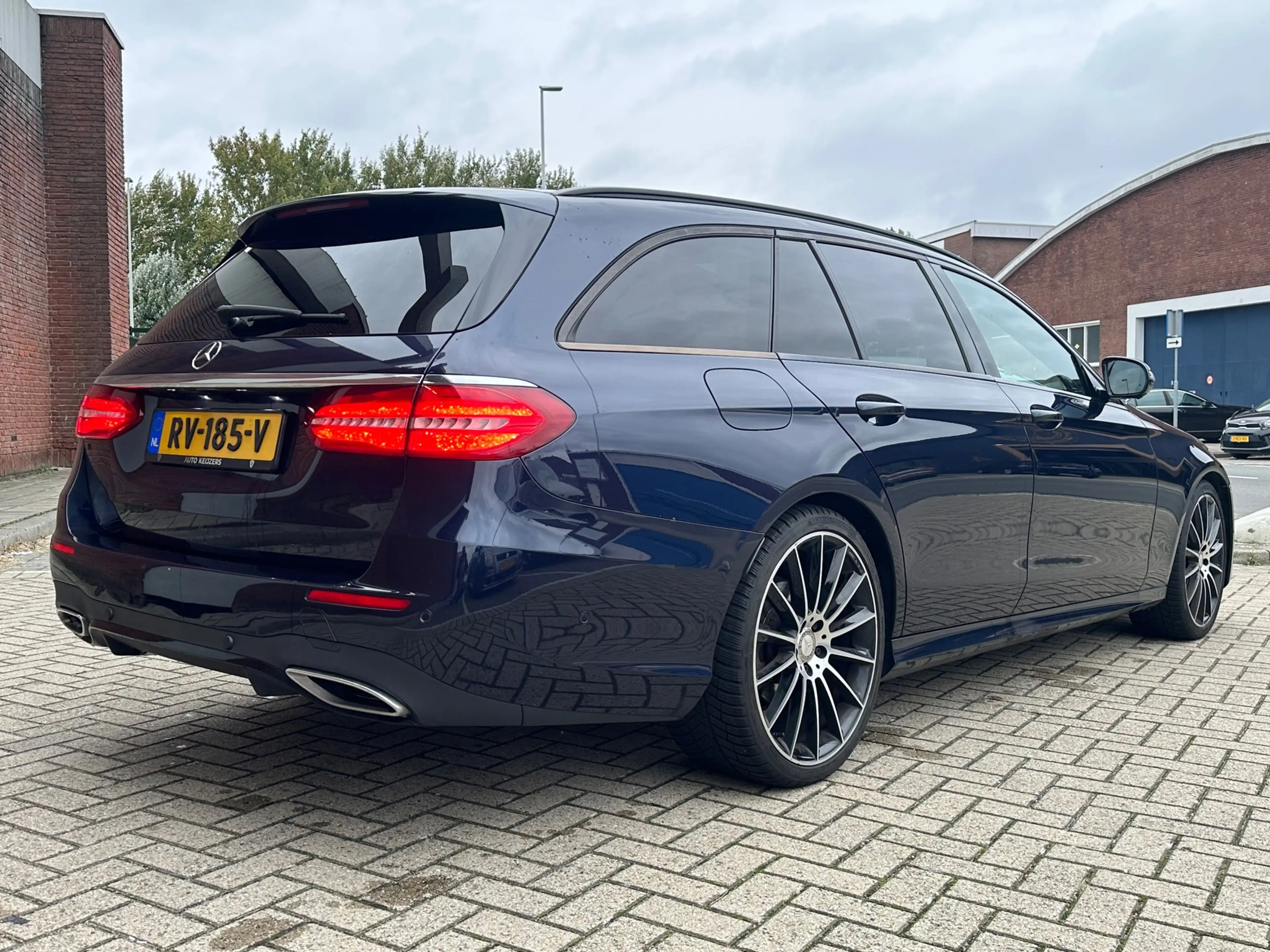 Mercedes-Benz E 220 Estate d Prestige Plus|PANO|LEDER|BURMESTER|FULL-O — photo 9