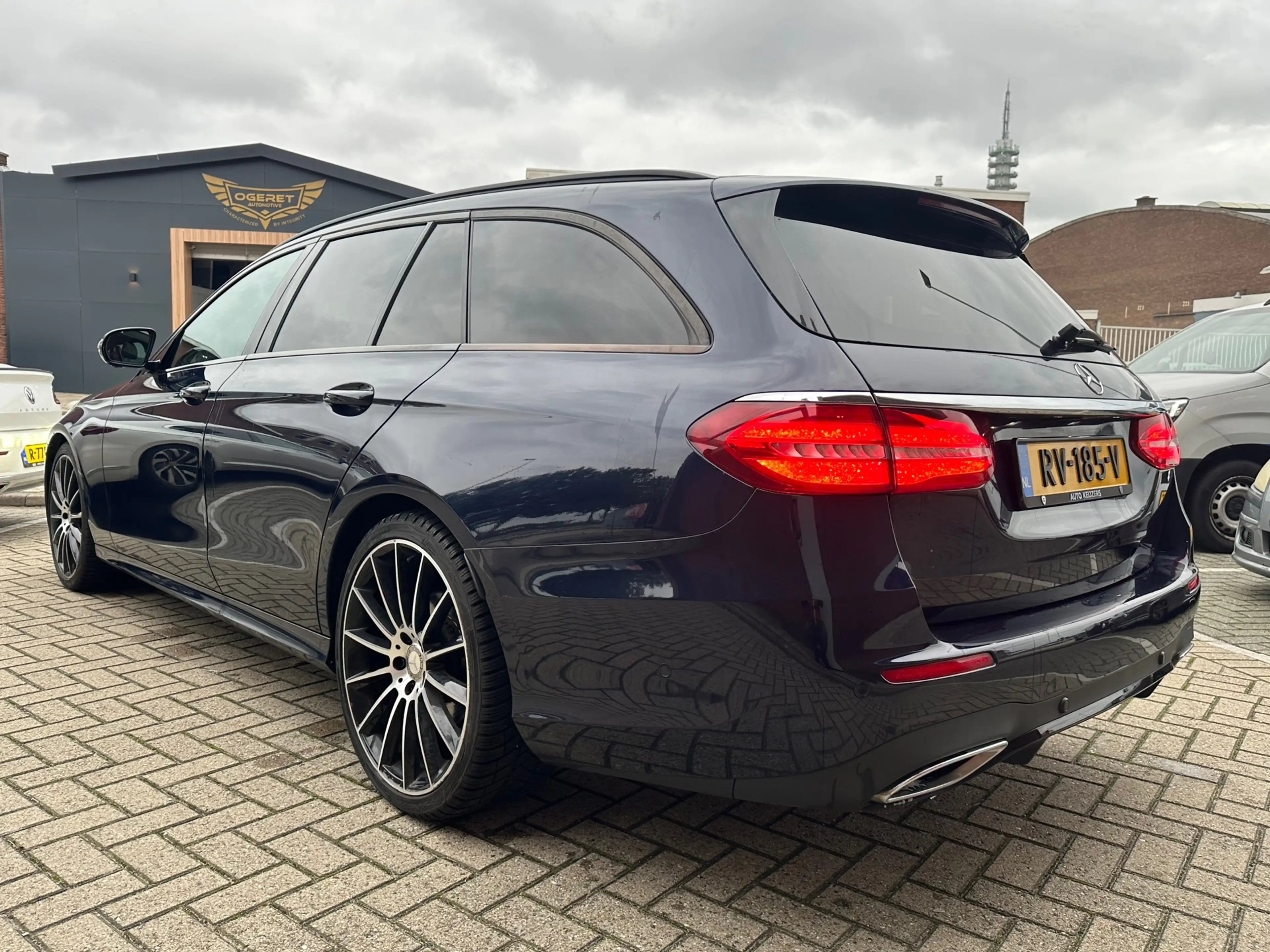 Mercedes-Benz E 220 Estate d Prestige Plus|PANO|LEDER|BURMESTER|FULL-O — photo 7