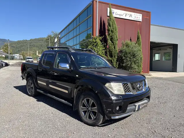 Nissan Navara 2.5 dCi Double Cab NO IVA - OPERATORI DEL SETTORE