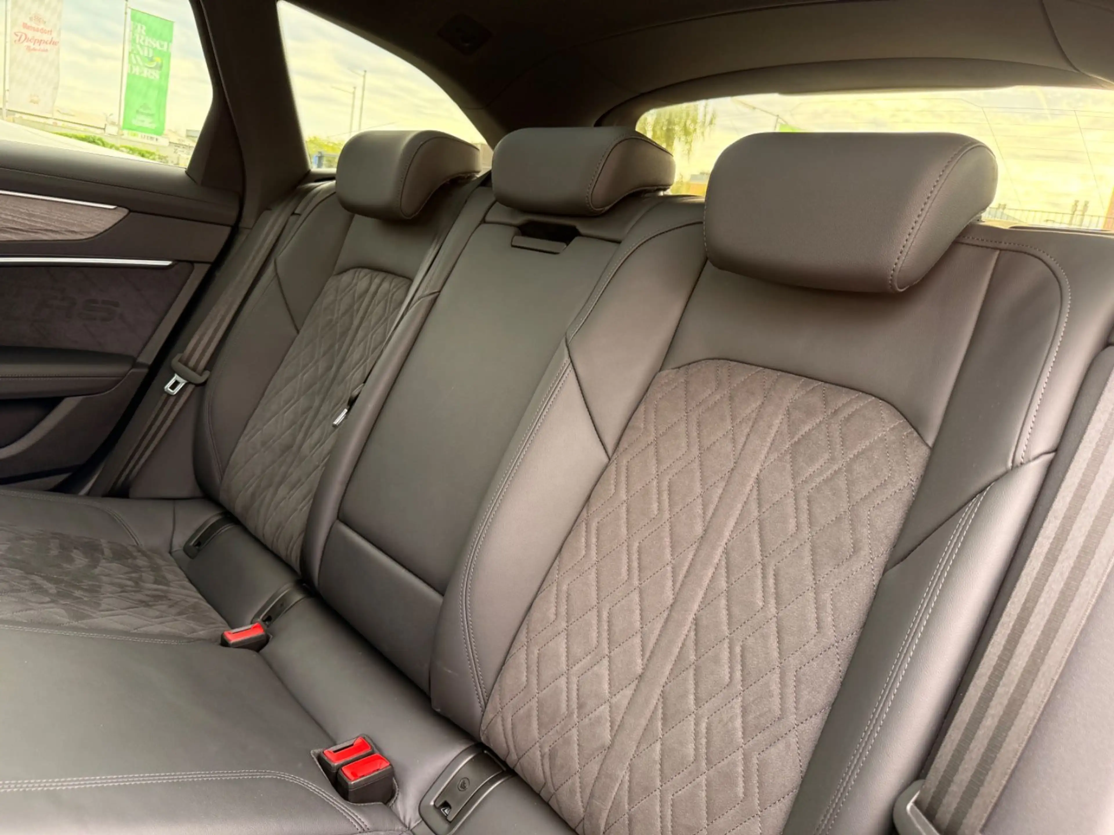 Audi RS6 Avant 4.0 TFSI quattro/360°/Pano/Memo/ACC — photo 19