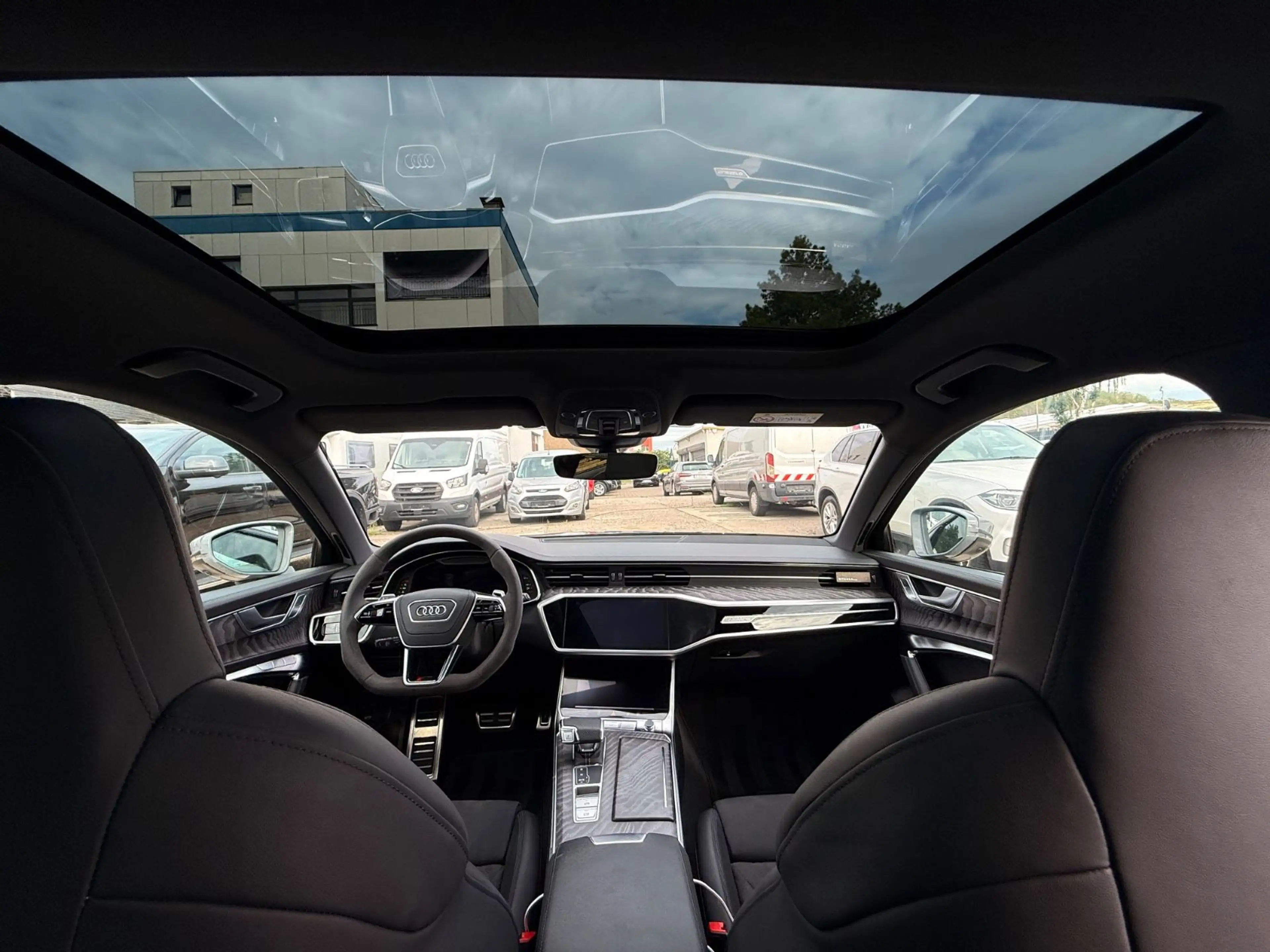 Audi RS6 Avant 4.0 TFSI quattro/360°/Pano/Memo/ACC — photo 23