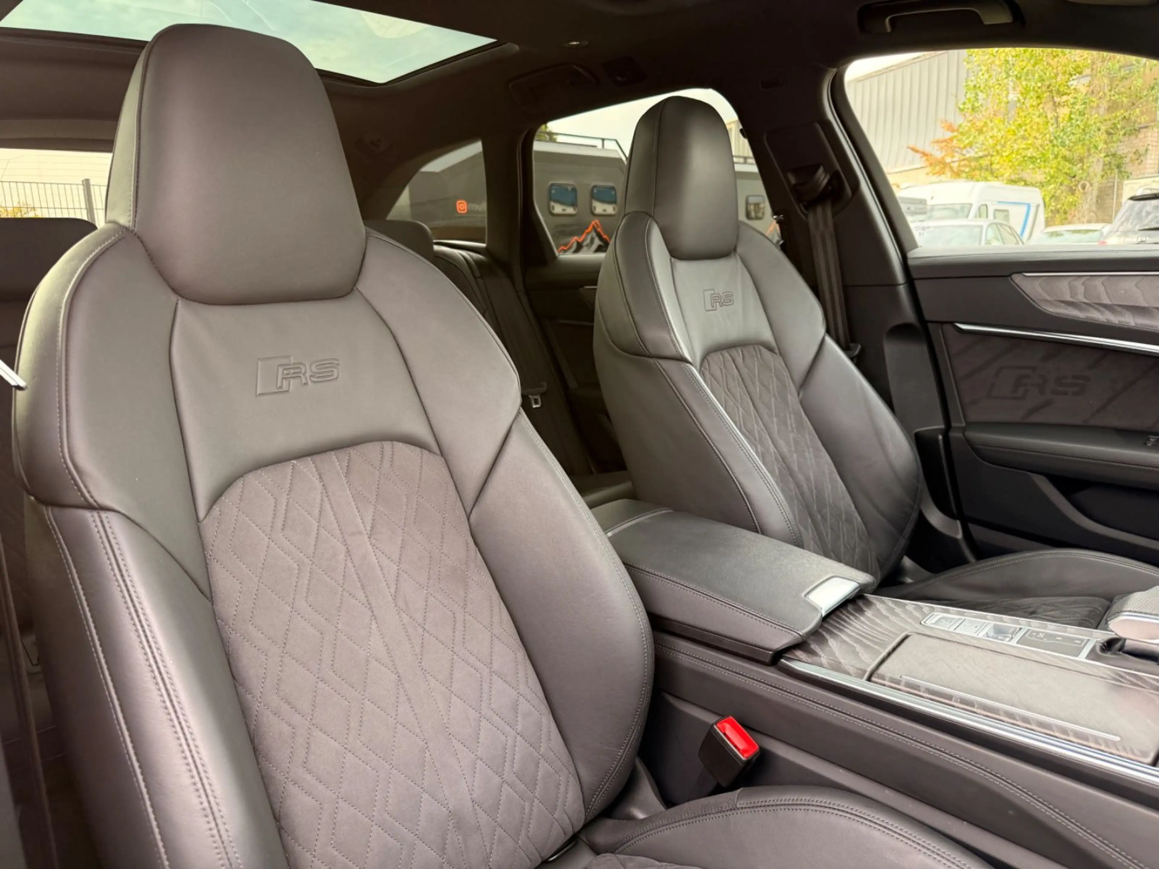 Audi RS6 Avant 4.0 TFSI quattro/360°/Pano/Memo/ACC — photo 29