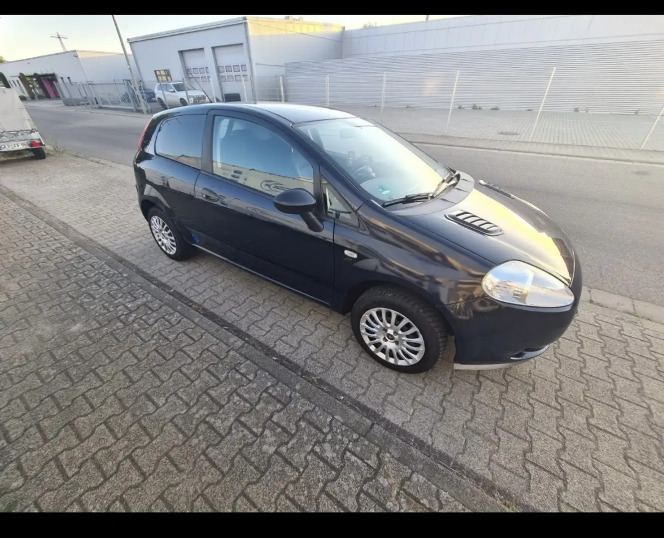 Fiat Grande Punto 1.4 8V Dynamic - 2