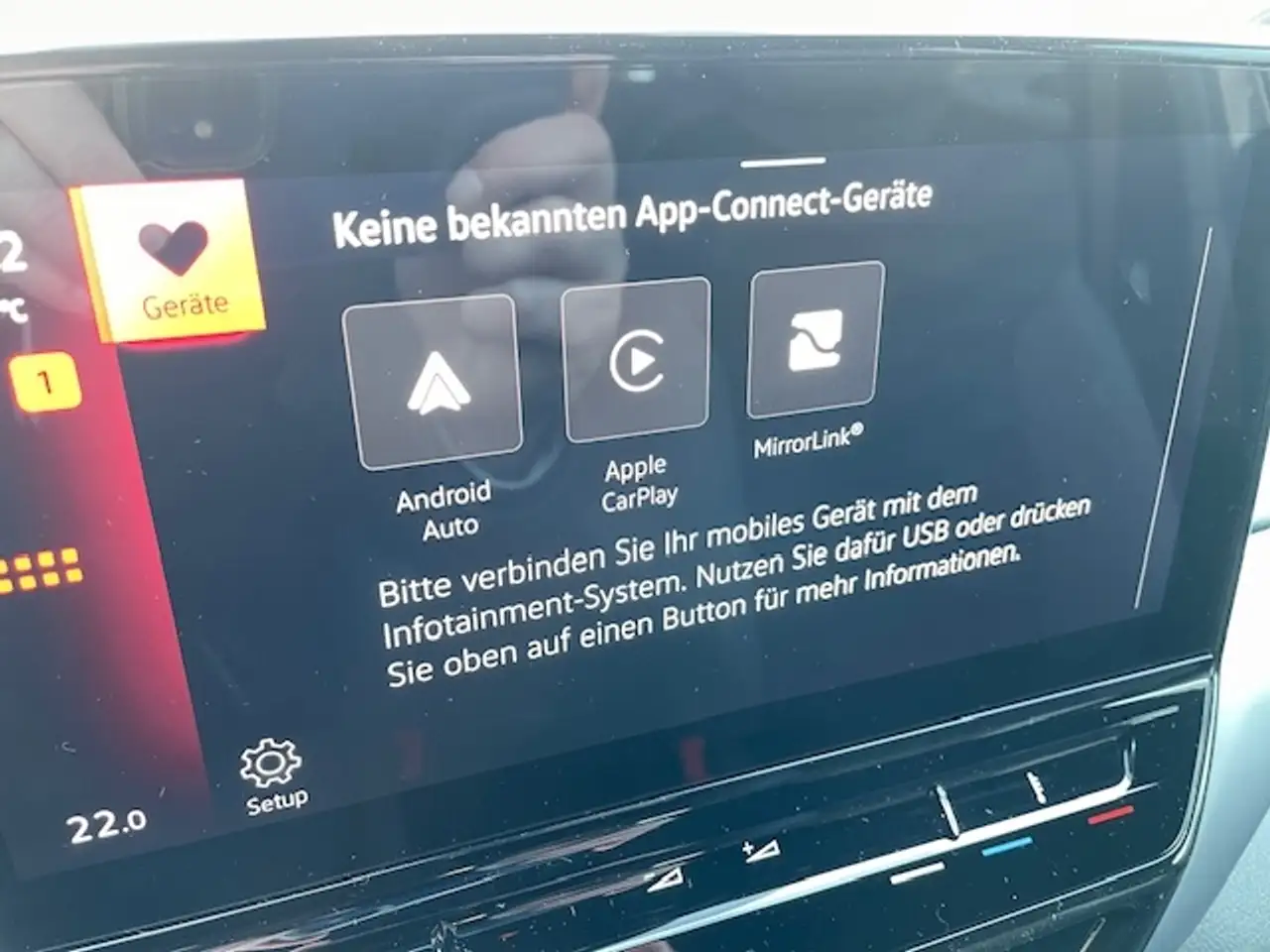 Volkswagen ID.4 Pure Navi LED Apple CarPlay Android Auto Klimaauto 18