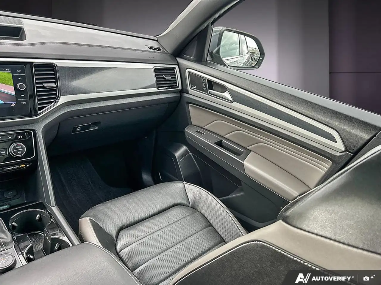 Volkswagen Atlas снимка Volkswagen Atlas