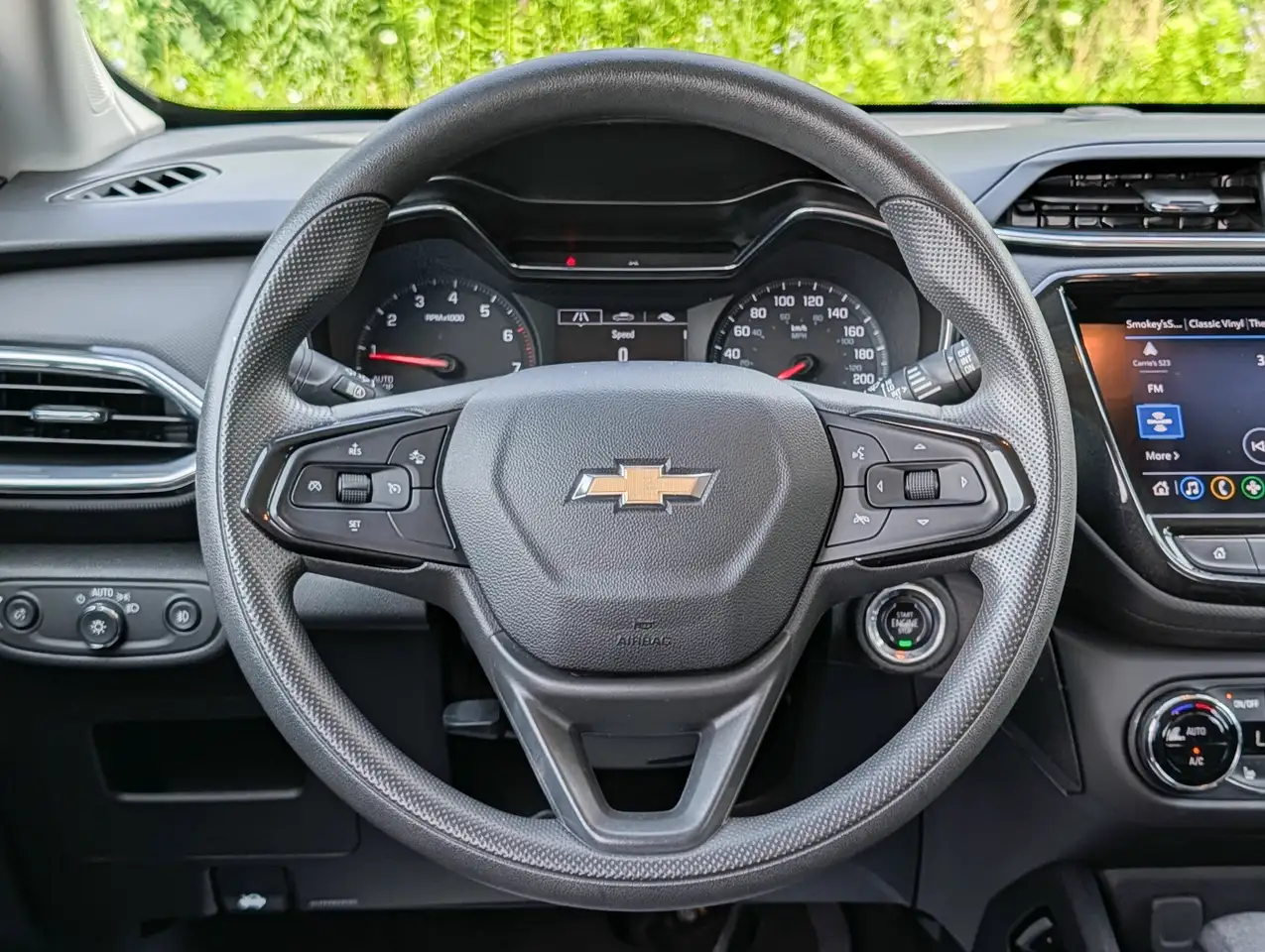 Chevrolet Trailblazer снимка Chevrolet Trailblazer