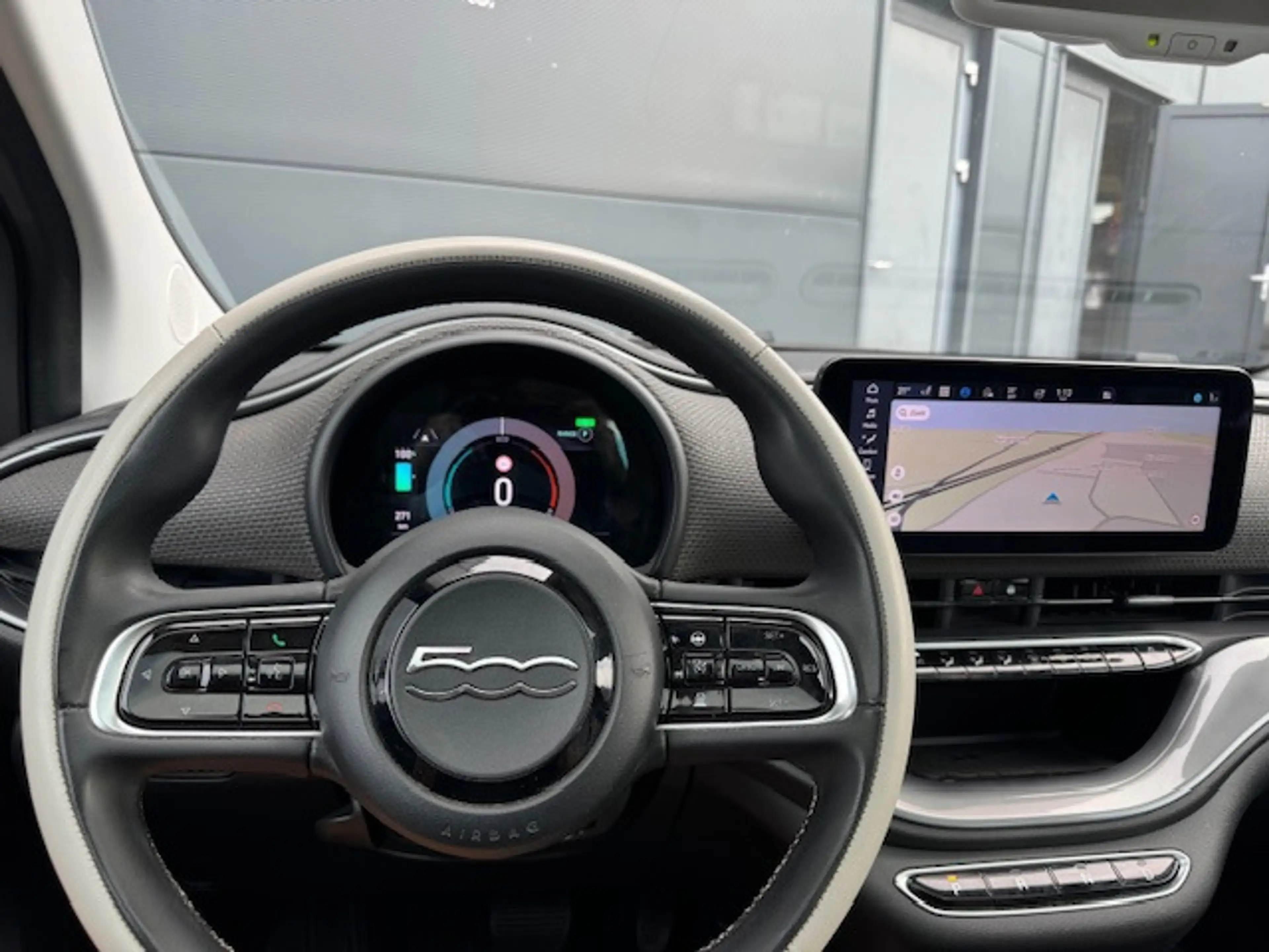 Fiat 500e La Prima 42 kWh *pano *camera *carplay *leder etc. — photo 20
