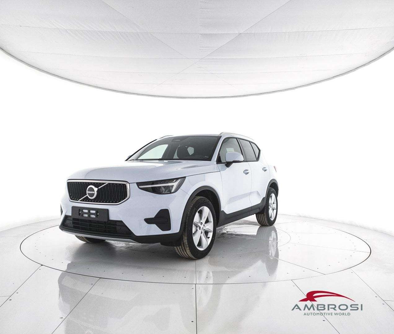 Volvo XC40 2026