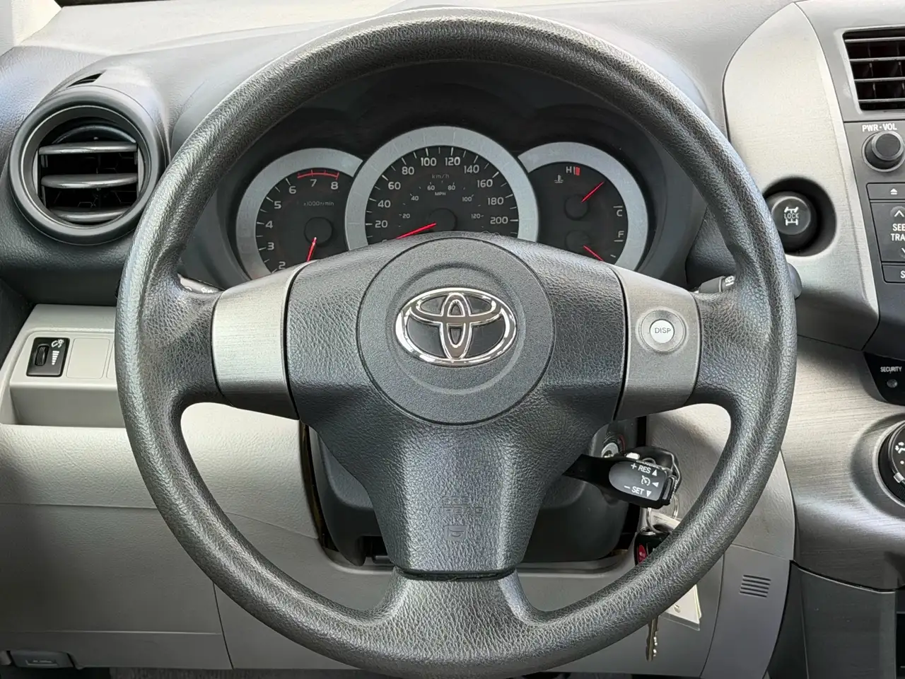 Toyota RAV 4 fotografie Toyota RAV 4