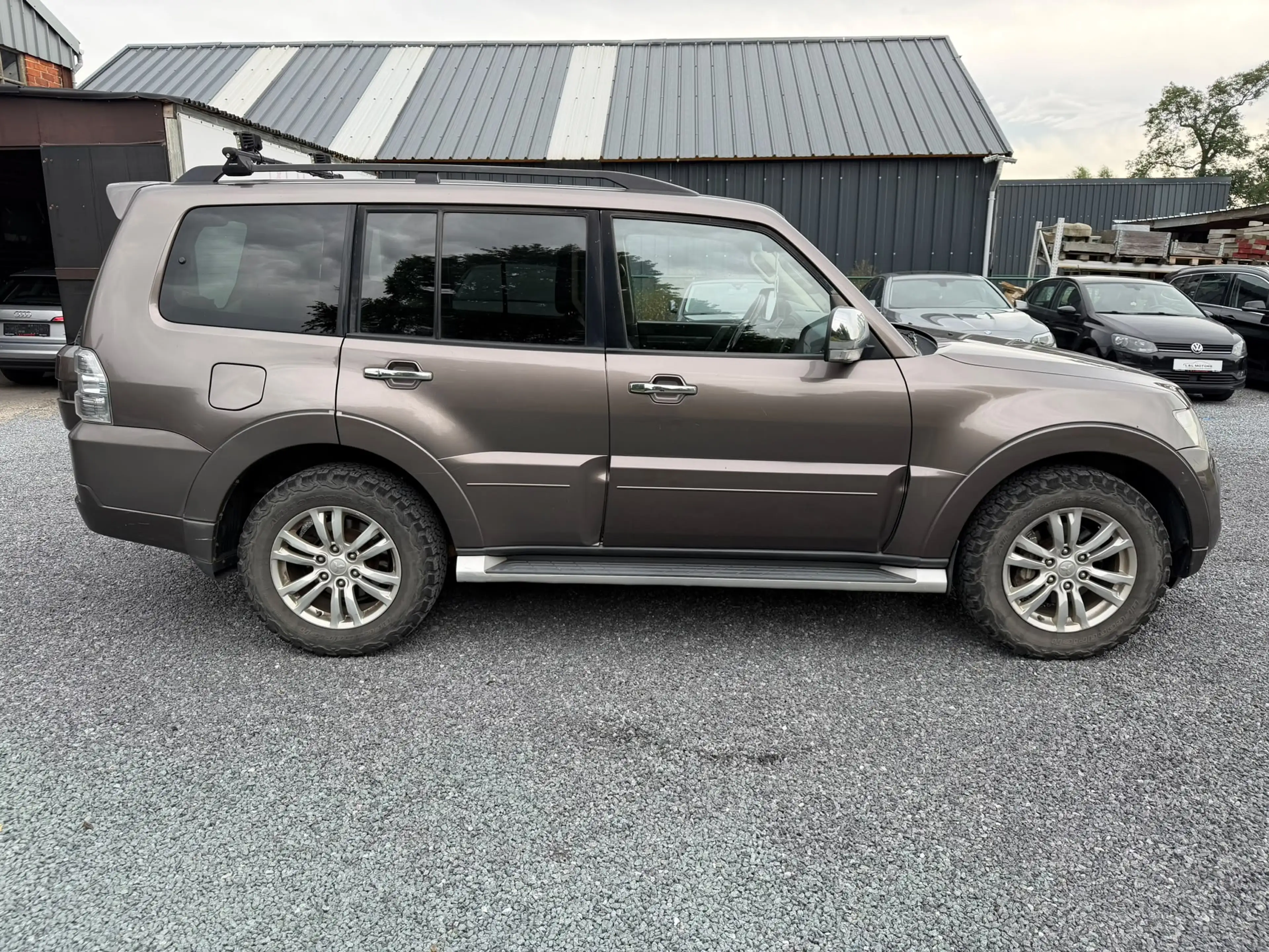 Mitsubishi Pajero Pajero 3.2 DI-D Instyle FAP ****7 Places **** OU*** UTILITAIRE*** — photo 6