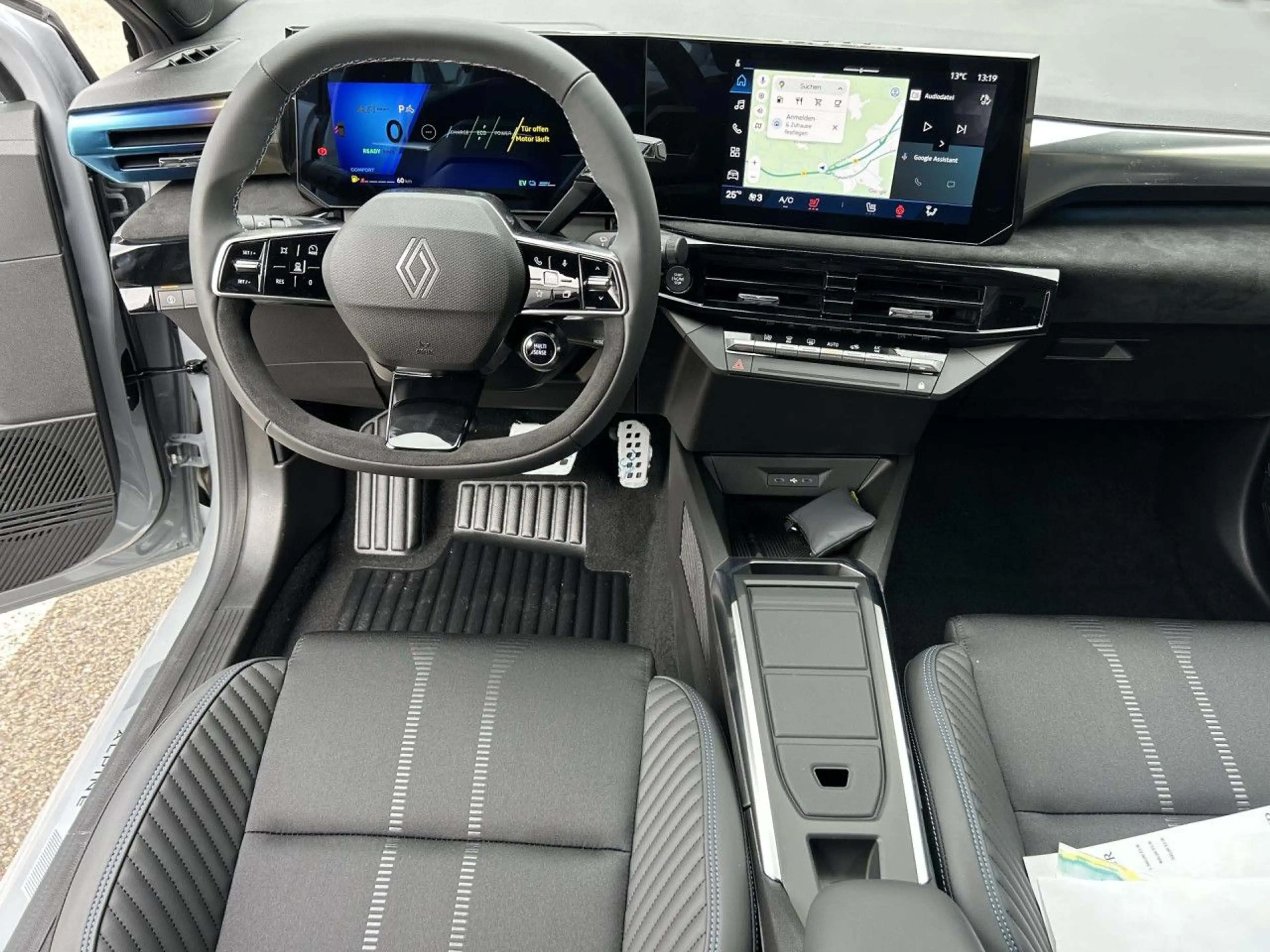 Renault Clio Esprit Alpine Full Hybrid E-Tech 160 ACC Navi — photo 11