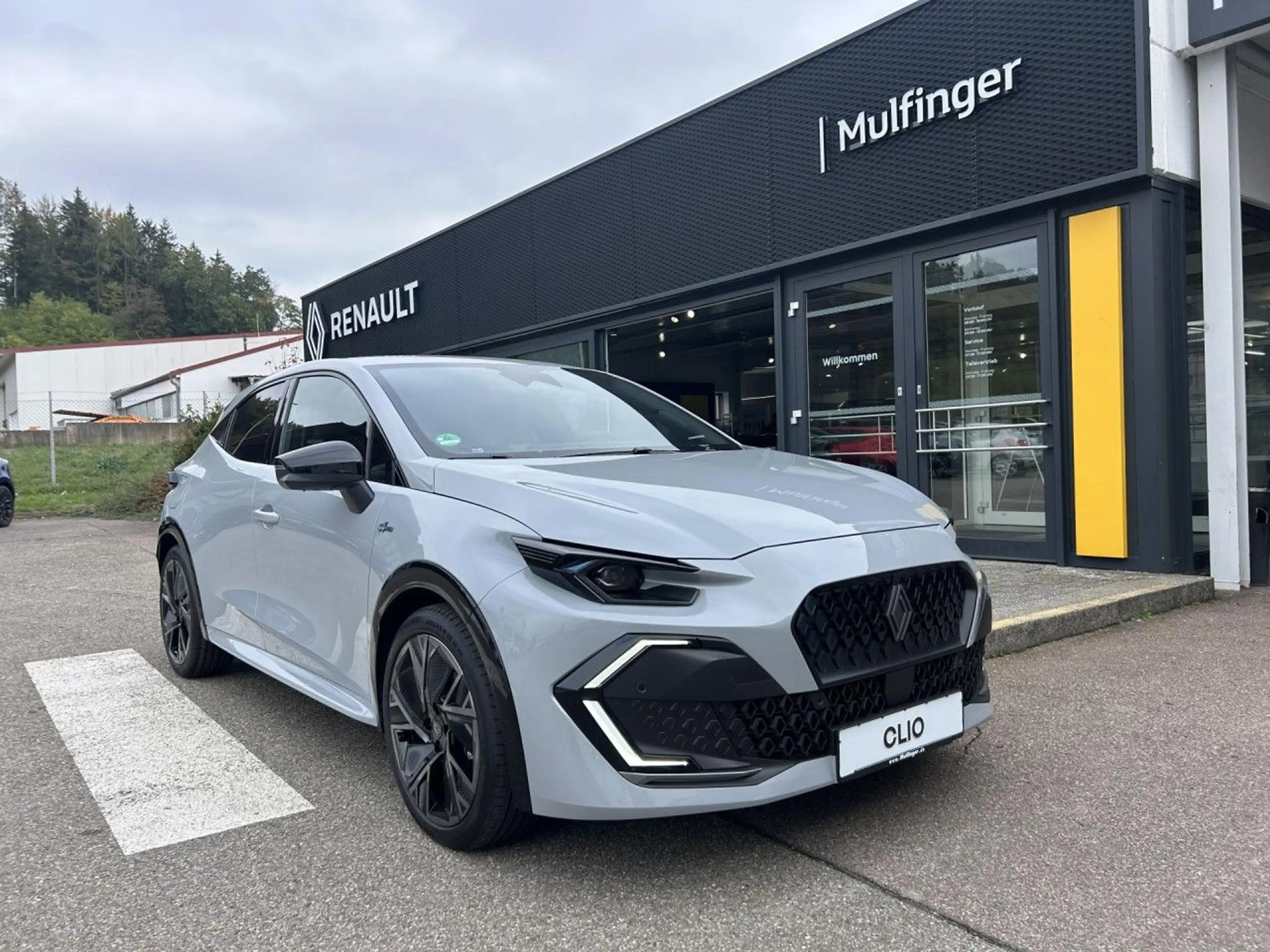 Renault Clio Esprit Alpine Full Hybrid E-Tech 160 ACC Navi — photo 2