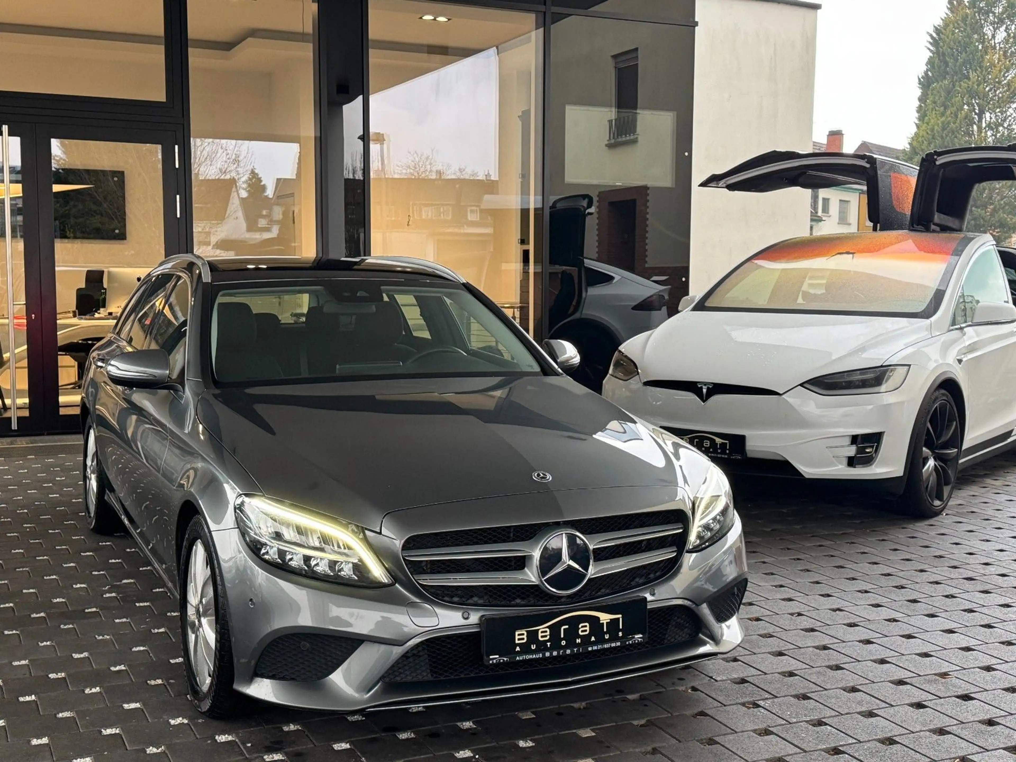 Mercedes-Benz C 220 d T Avantgarde|9G|PANO|LED|COMAND|ParkPilot — photo 4