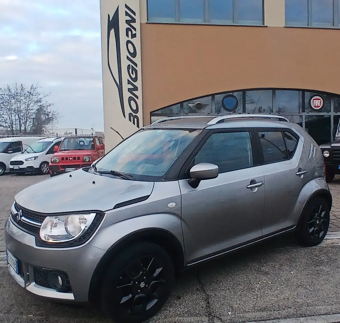 Suzuki Ignis 1.2  benzina dualjet iTop 2wd km 45000 Grigio - 1