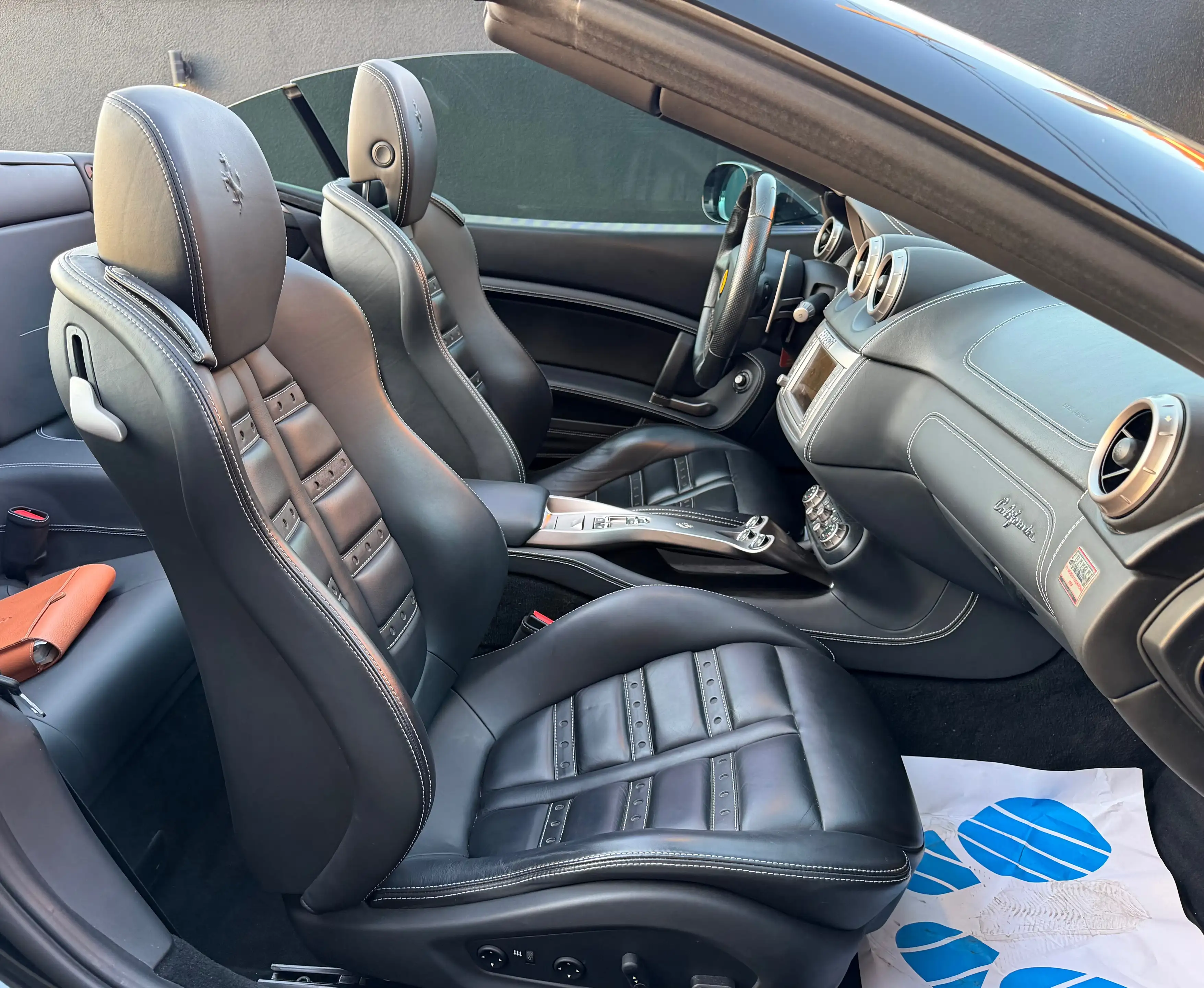 Ferrari California GT 4.3i V8 Nero Daytona / AIRCO / GPS / FULL SERVICE FERRARI — photo 14