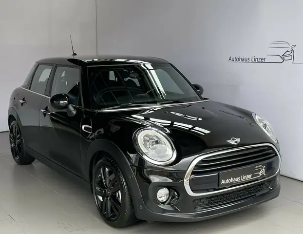 MINI Cooper D *LED*H&K*KeyGo*AmbienteB*Sportsitze*