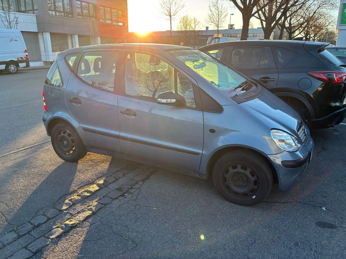 Mercedes-Benz A 140 CLASSIC Grau - 1