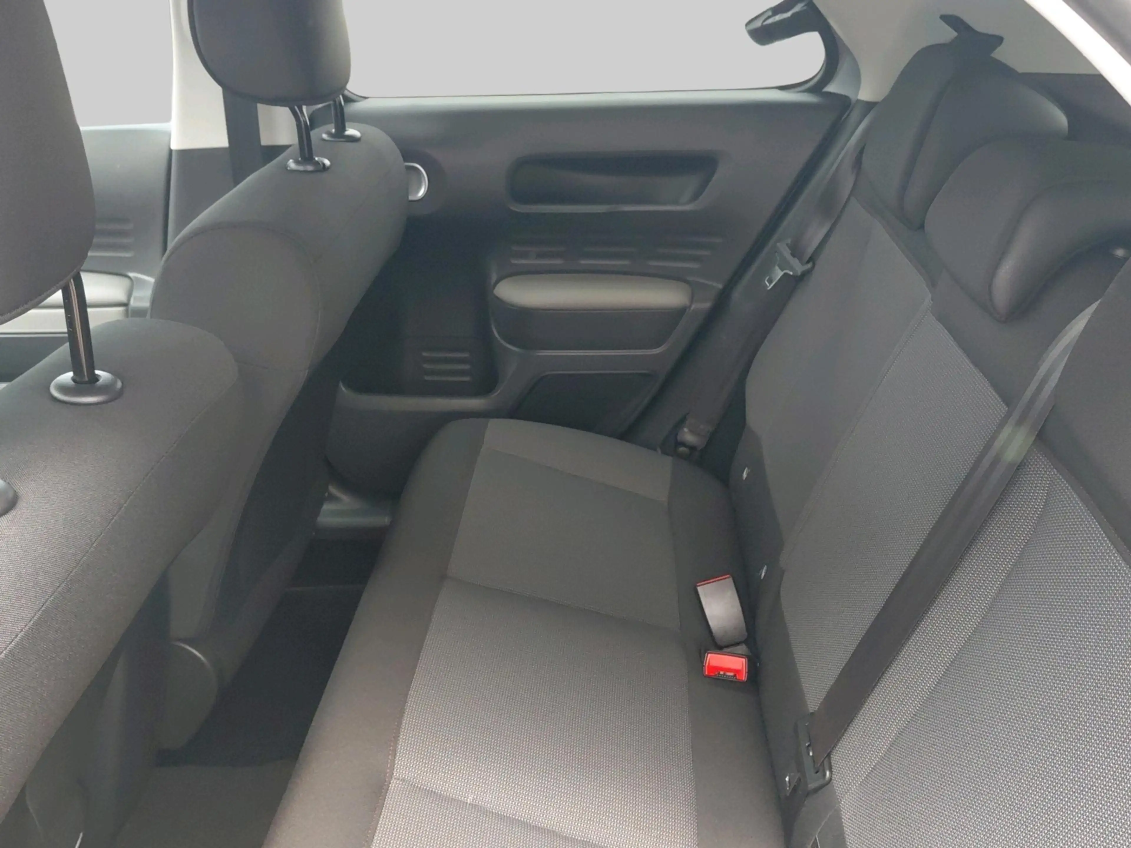 Citroen C4 Cactus 1.2 PureTech Feel — photo 14