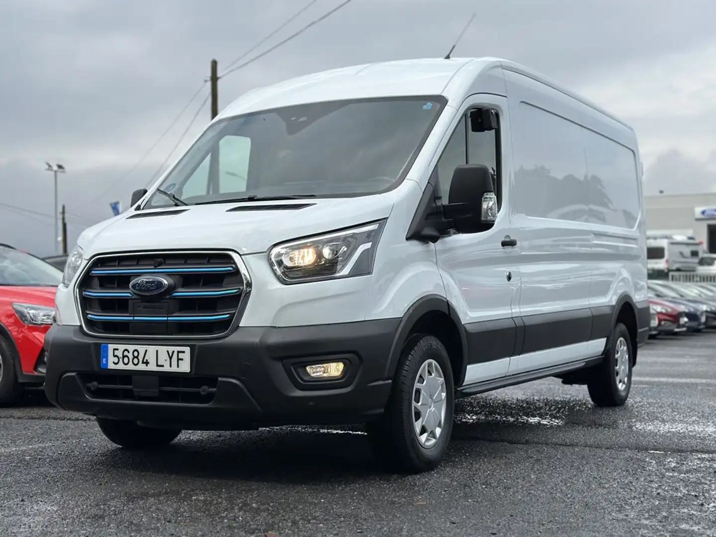 Ford Transit FT 350 L3 Van Trend 269 Blanc - 1