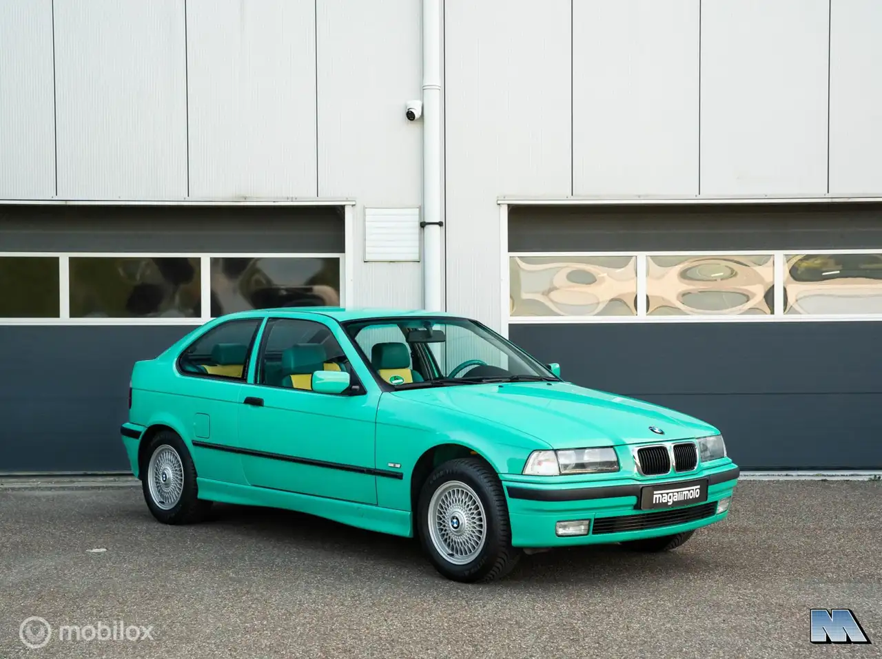 BMW 316 3-serie Compact 316i Individual, foto 2