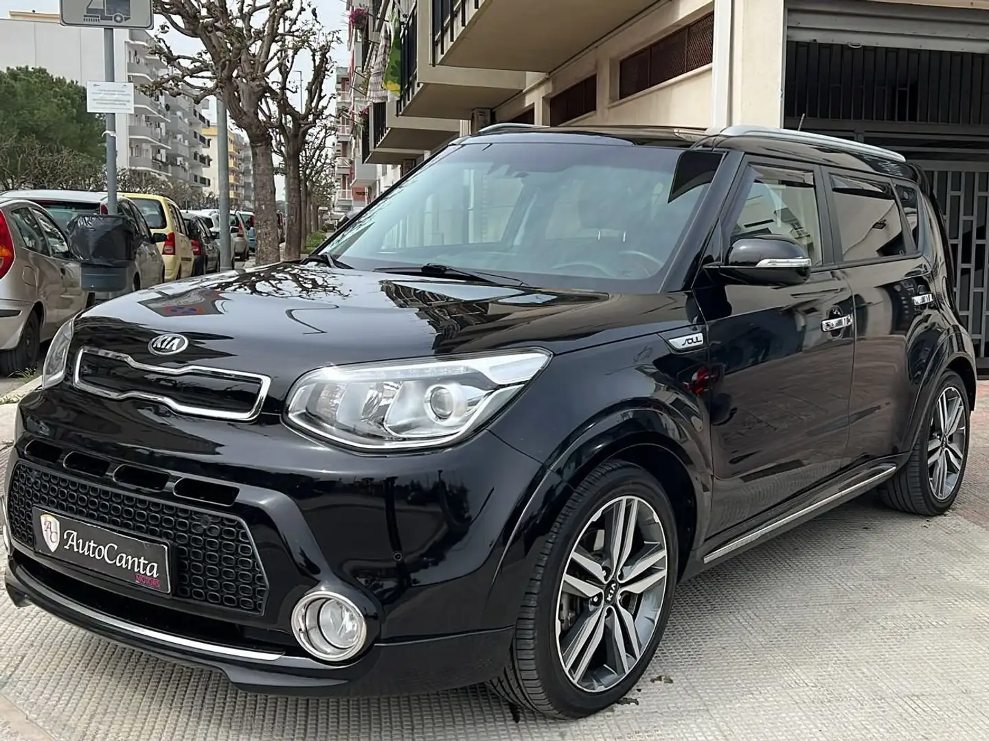 Kia Soul 1.6 crdi 16v SPIRIT-PERFETTA Fekete - 1