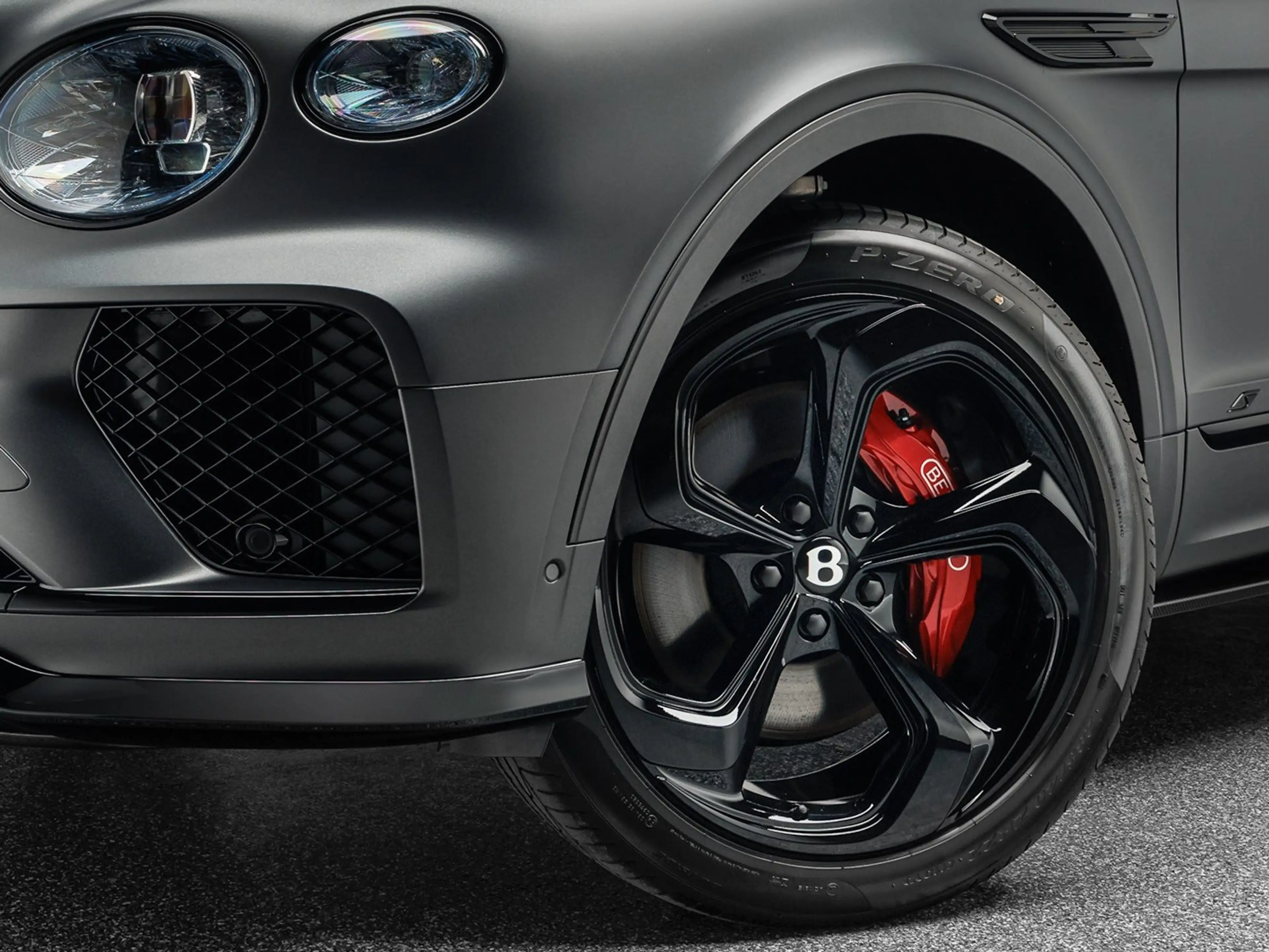 Bentley Bentayga S V8 — photo 9
