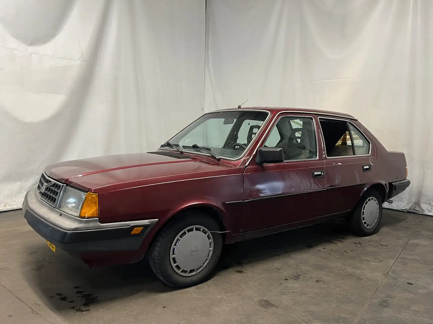 Volvo 340 1.4 DL - Links Achter Schade - Glasbreuk Rot - 2