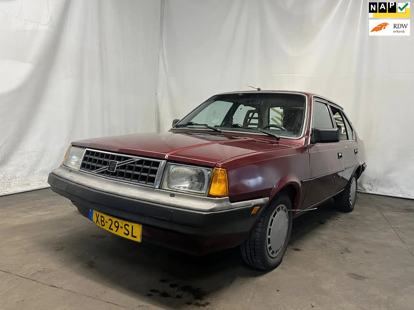 Volvo 340 1.4 DL - Links Achter Schade - Glasbreuk Rot - 1