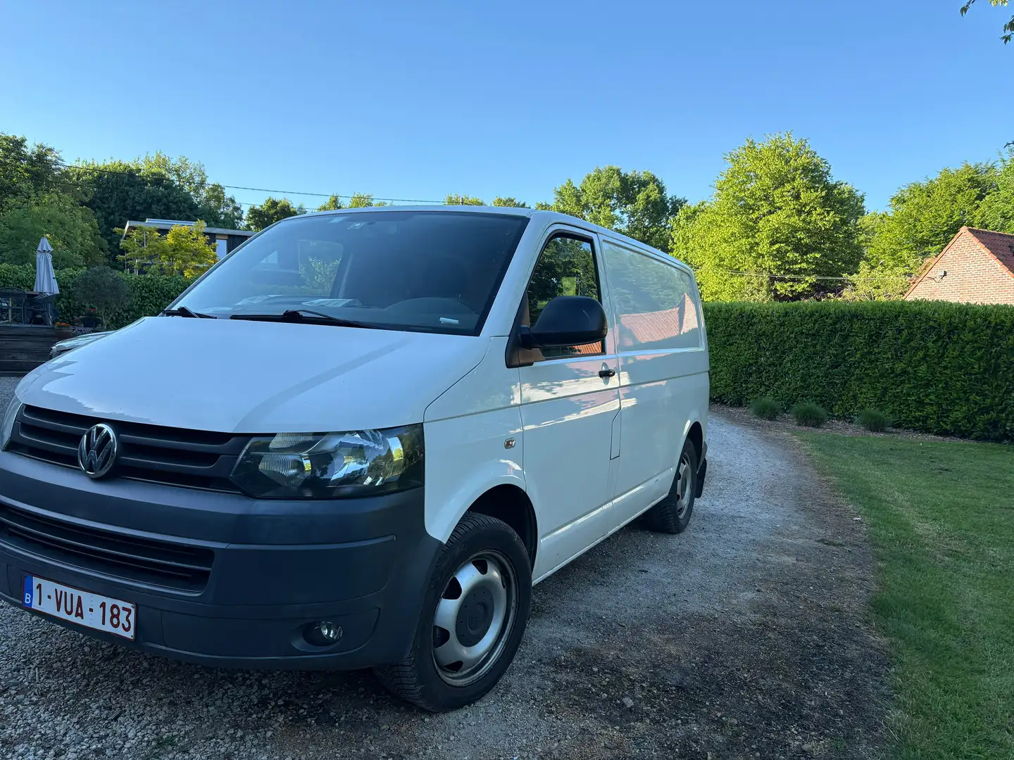 Volkswagen T7 Transporter White - 2