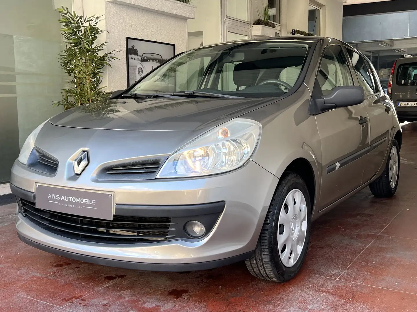 Renault Clio 1.2i 16v - Euro 4 - Airco - 12m garantie Beige - 1