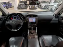 Lexus IS снимка Lexus IS