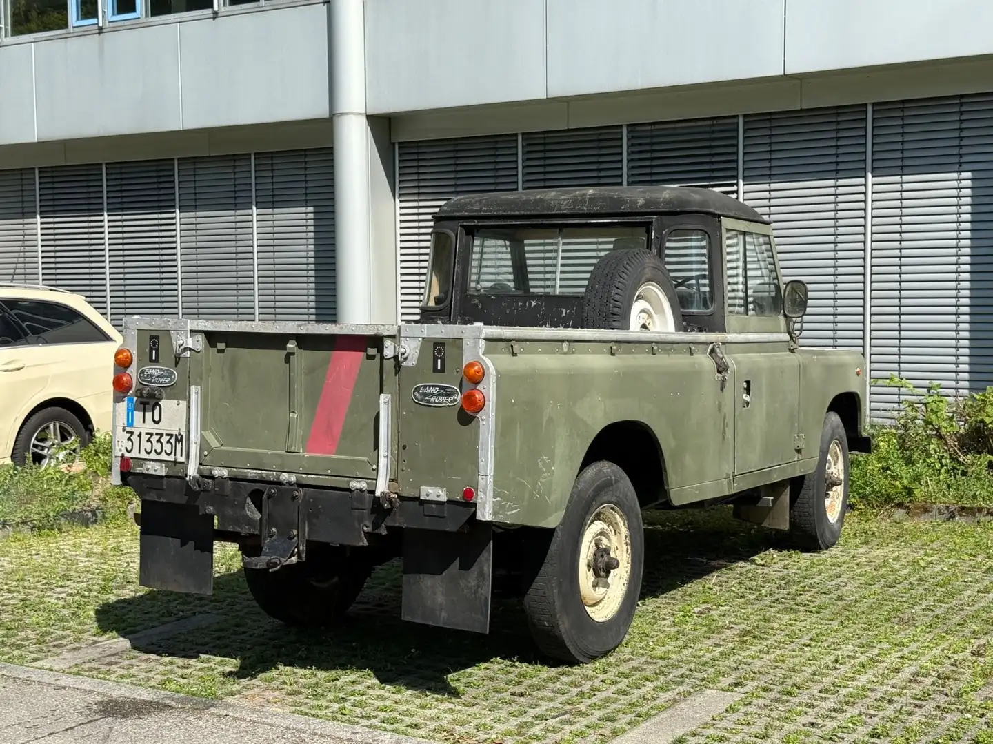 Land Rover Defender 109 Serie lll PickUp, Oldtimer Verde - 2