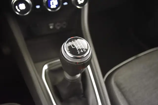 Renault Captur view 11