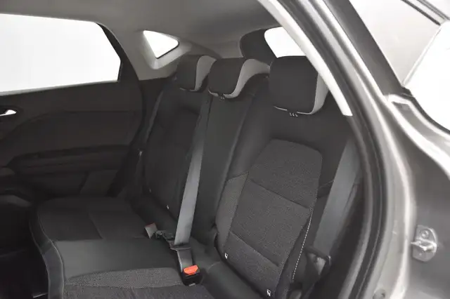 Renault Captur view 15