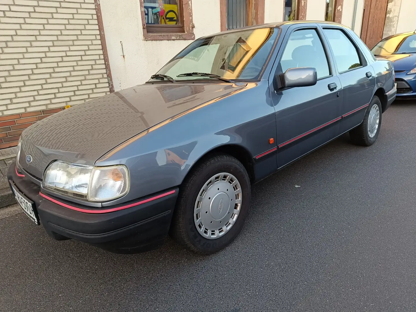Ford Sierra GL - 2