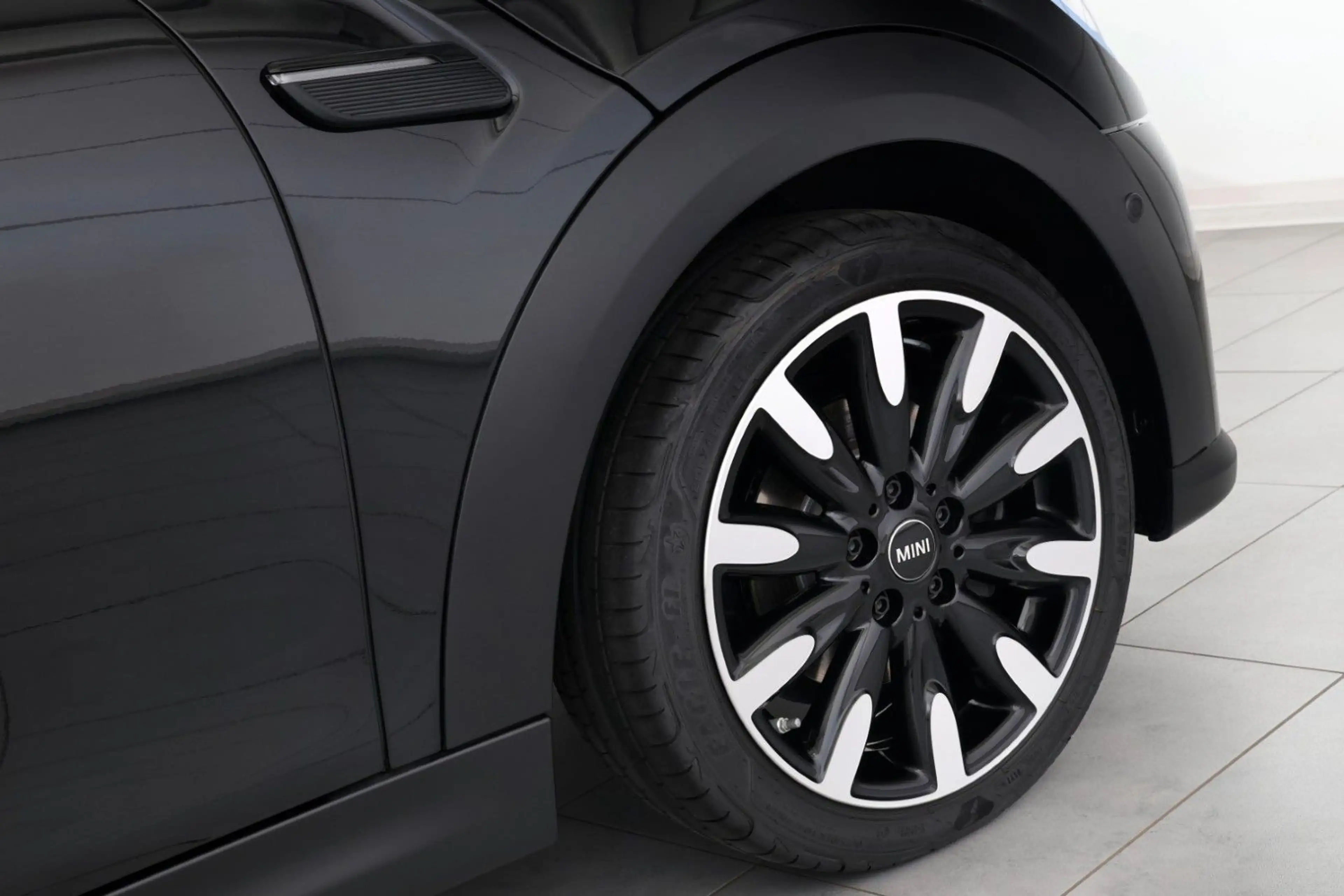 MINI Cooper Cabrio Virtual NaviPlus HUD RFK 17" — photo 5