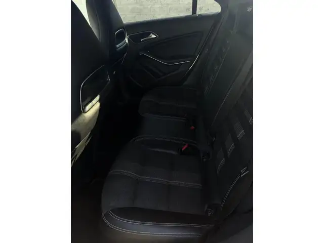 Mercedes-Benz CLA view 10