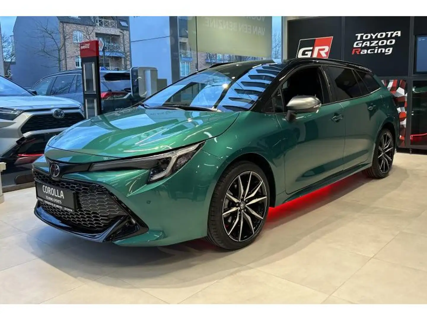 Toyota Corolla GR Sport Groen - 2