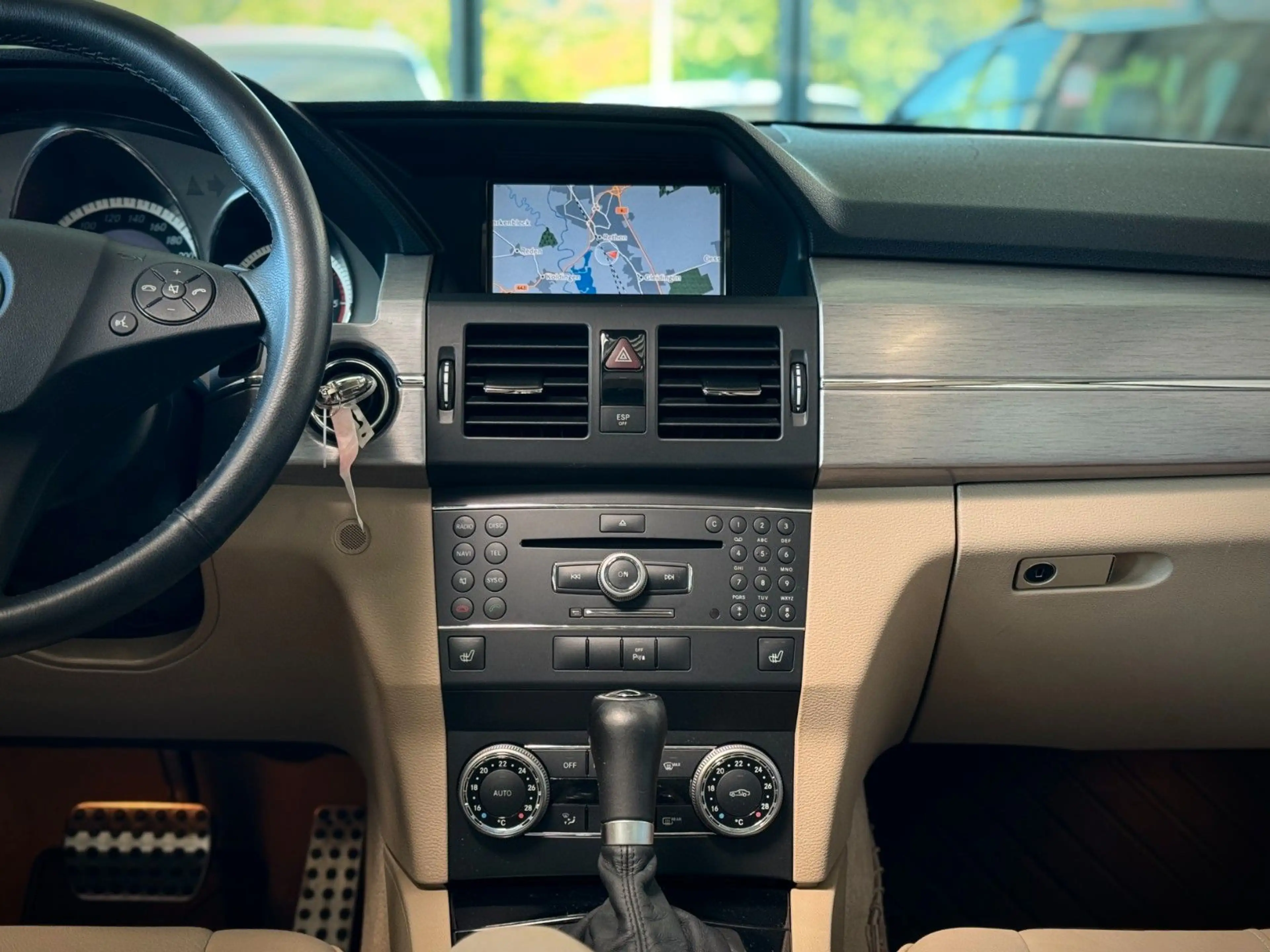 Mercedes-Benz GLK 220 CDI 4Matic *Traumhaft*Panorama*Memory* — photo 15
